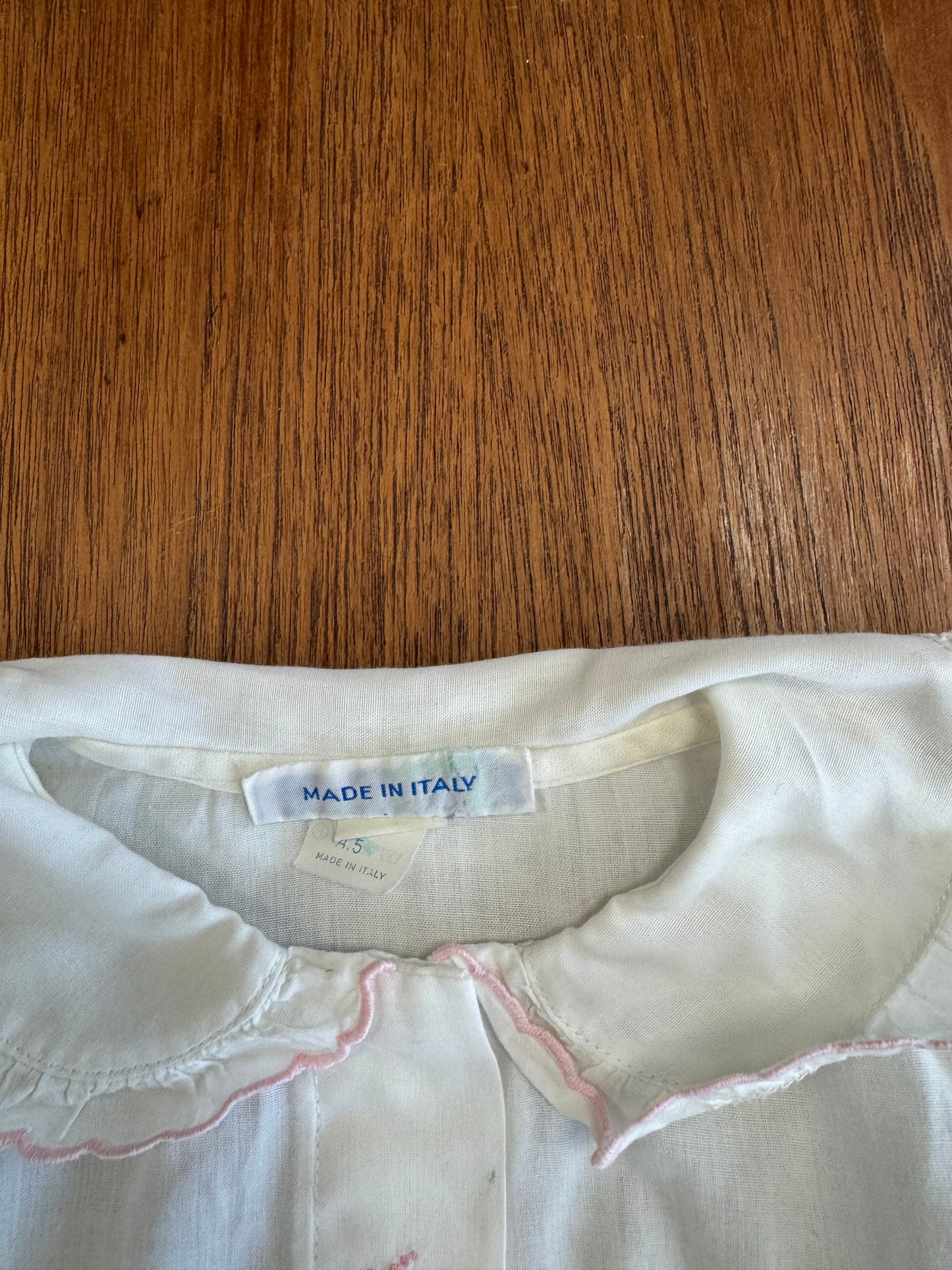 Chemise blanche brodée