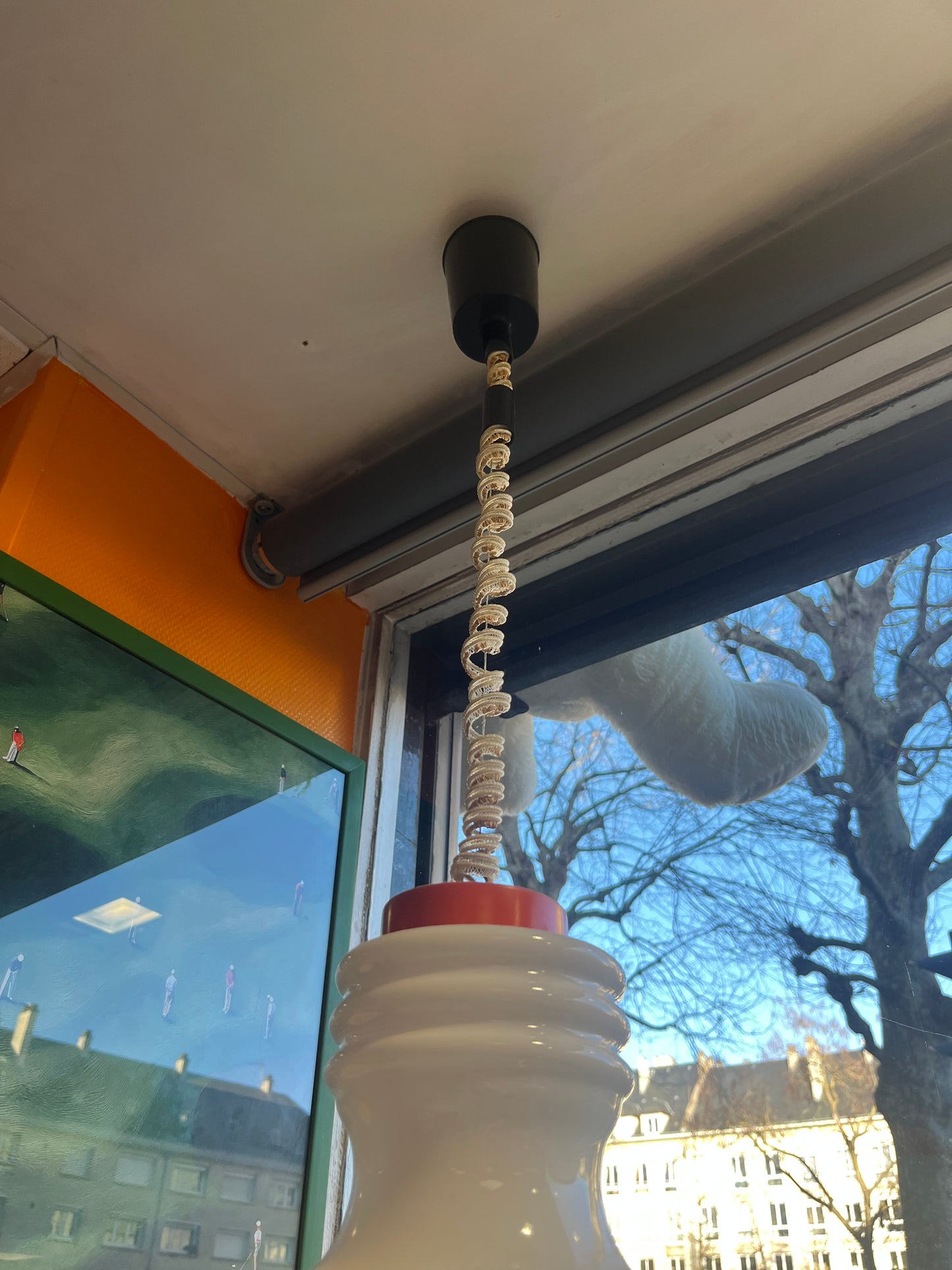 Lustre en opaline 70s