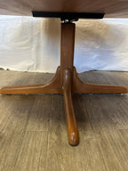 Table basse scandinave en teck massif 1970