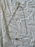 Collier en métal argenté
