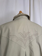 Veste longue brodée