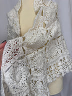 Châle en crochet