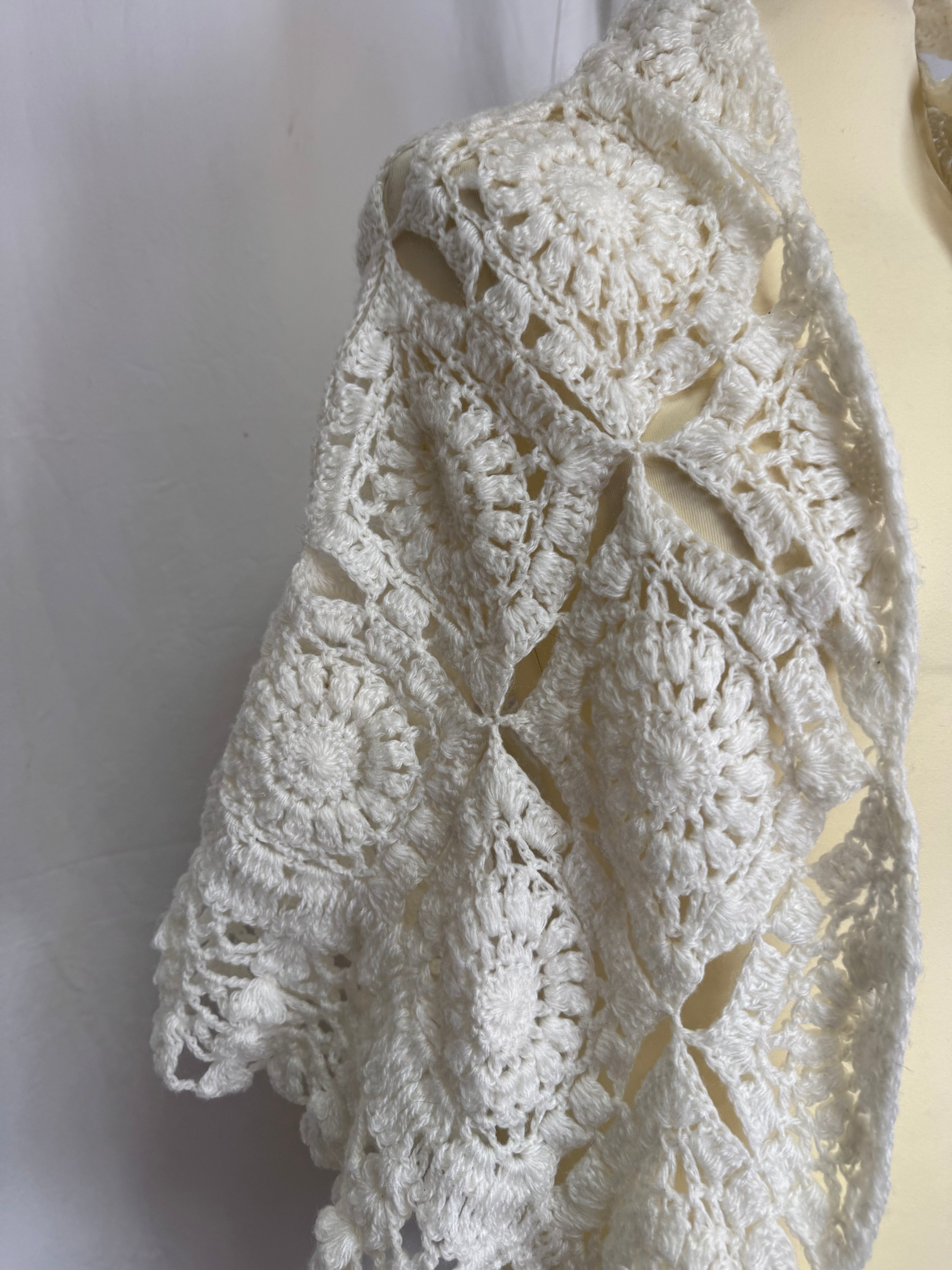 Châle en crochet