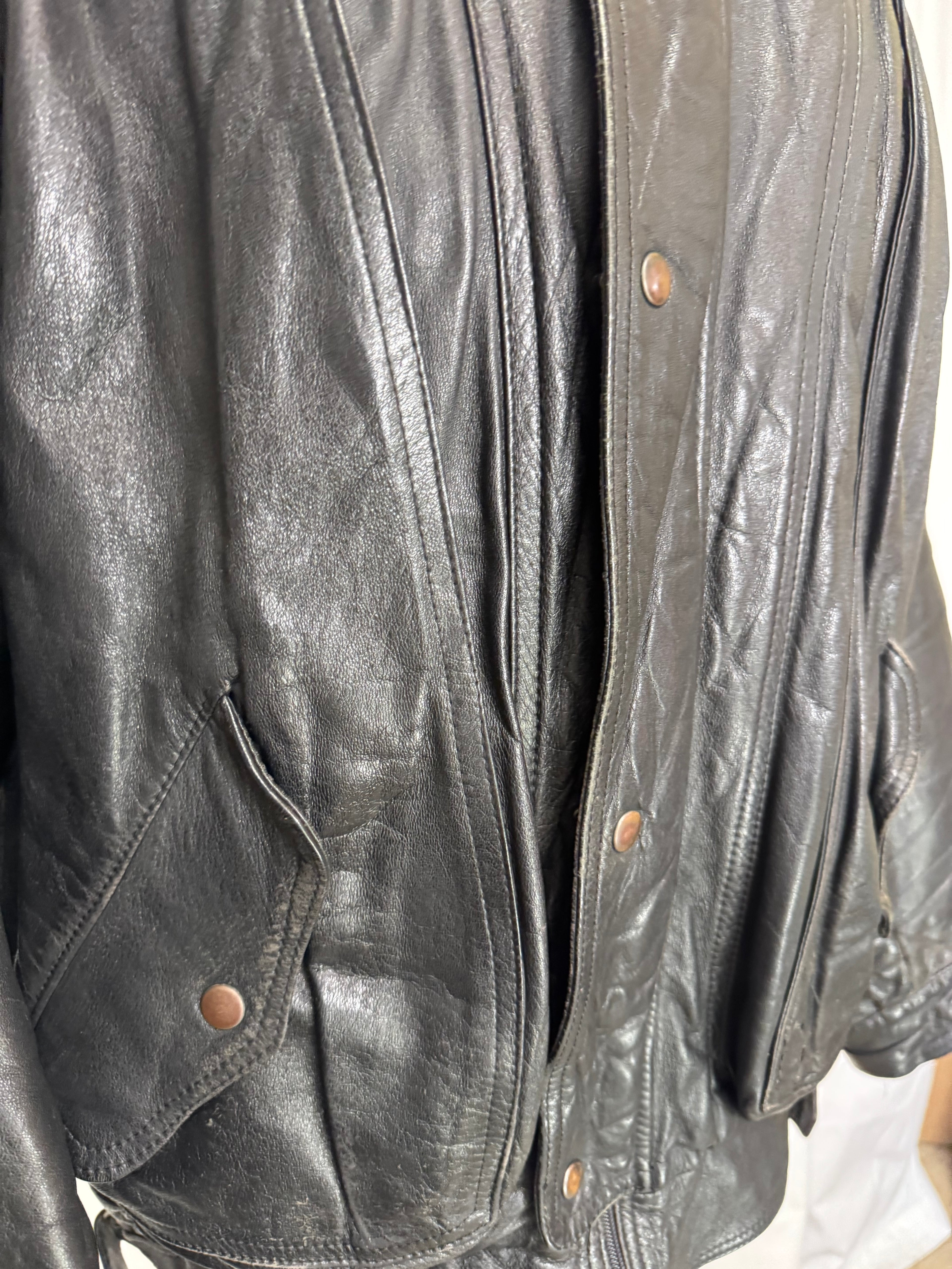 Veste en cuir noir