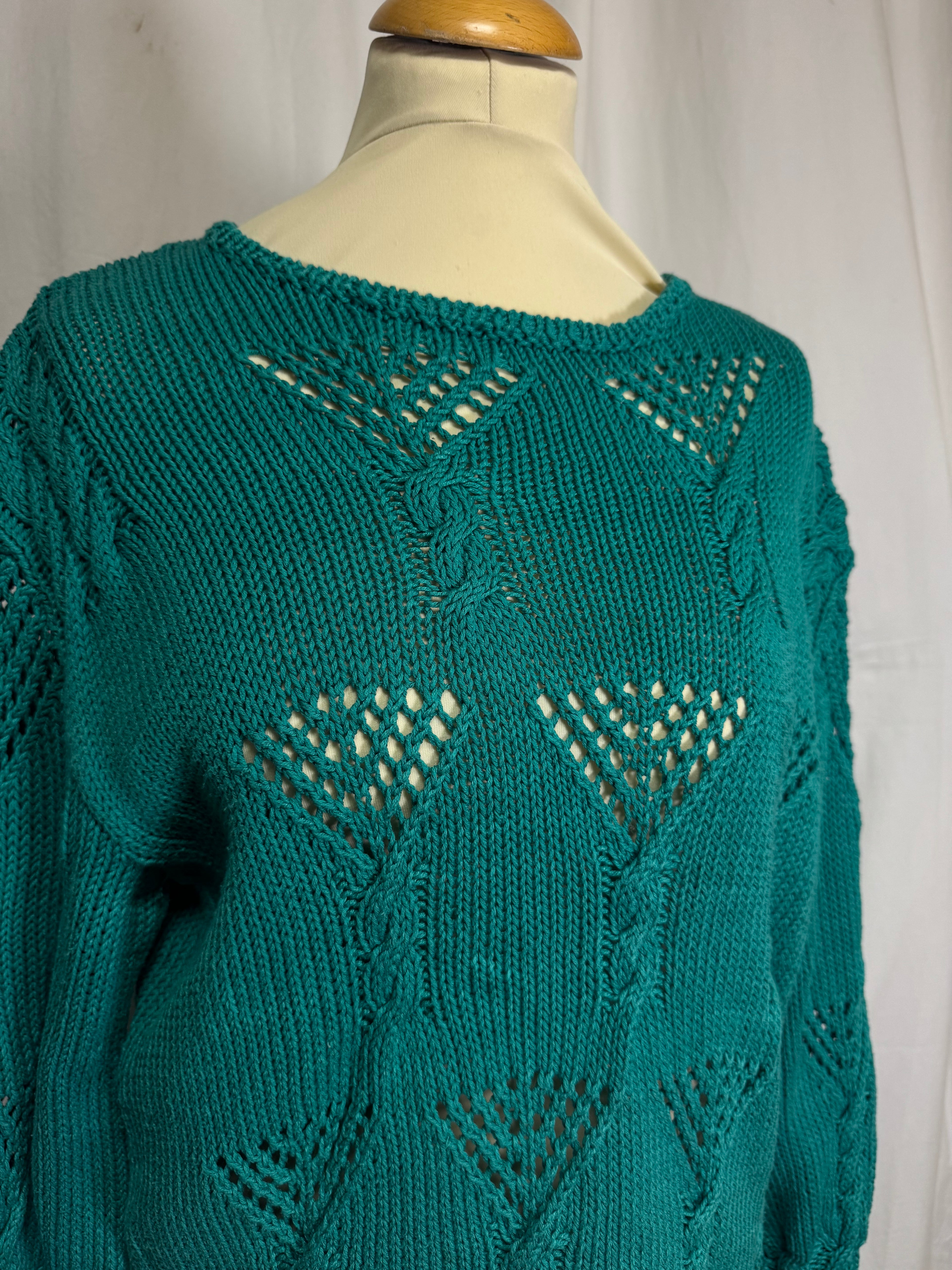 Pull ajourée vert