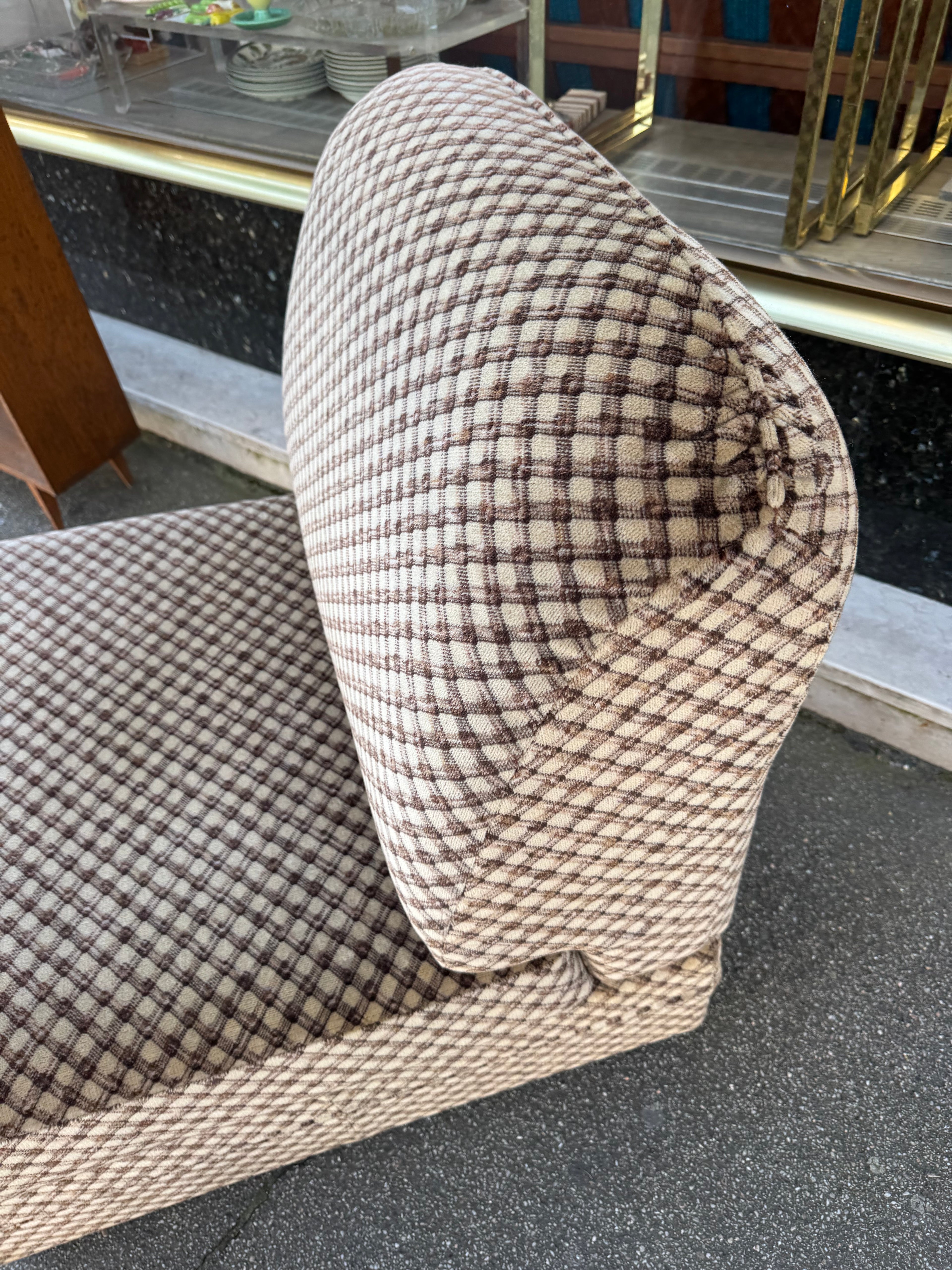 Chauffeuse à motifs 70s