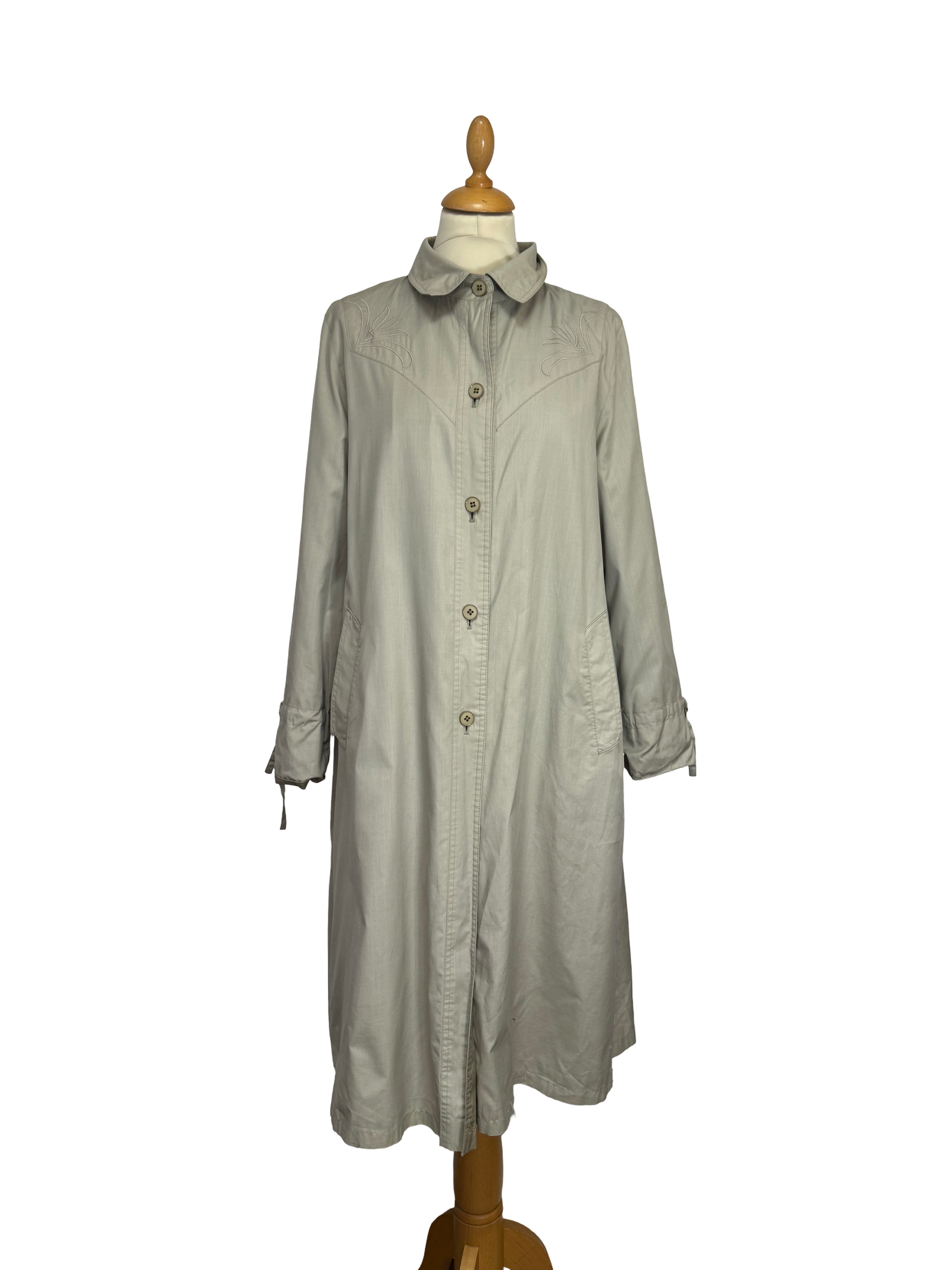 Veste longue brodée
