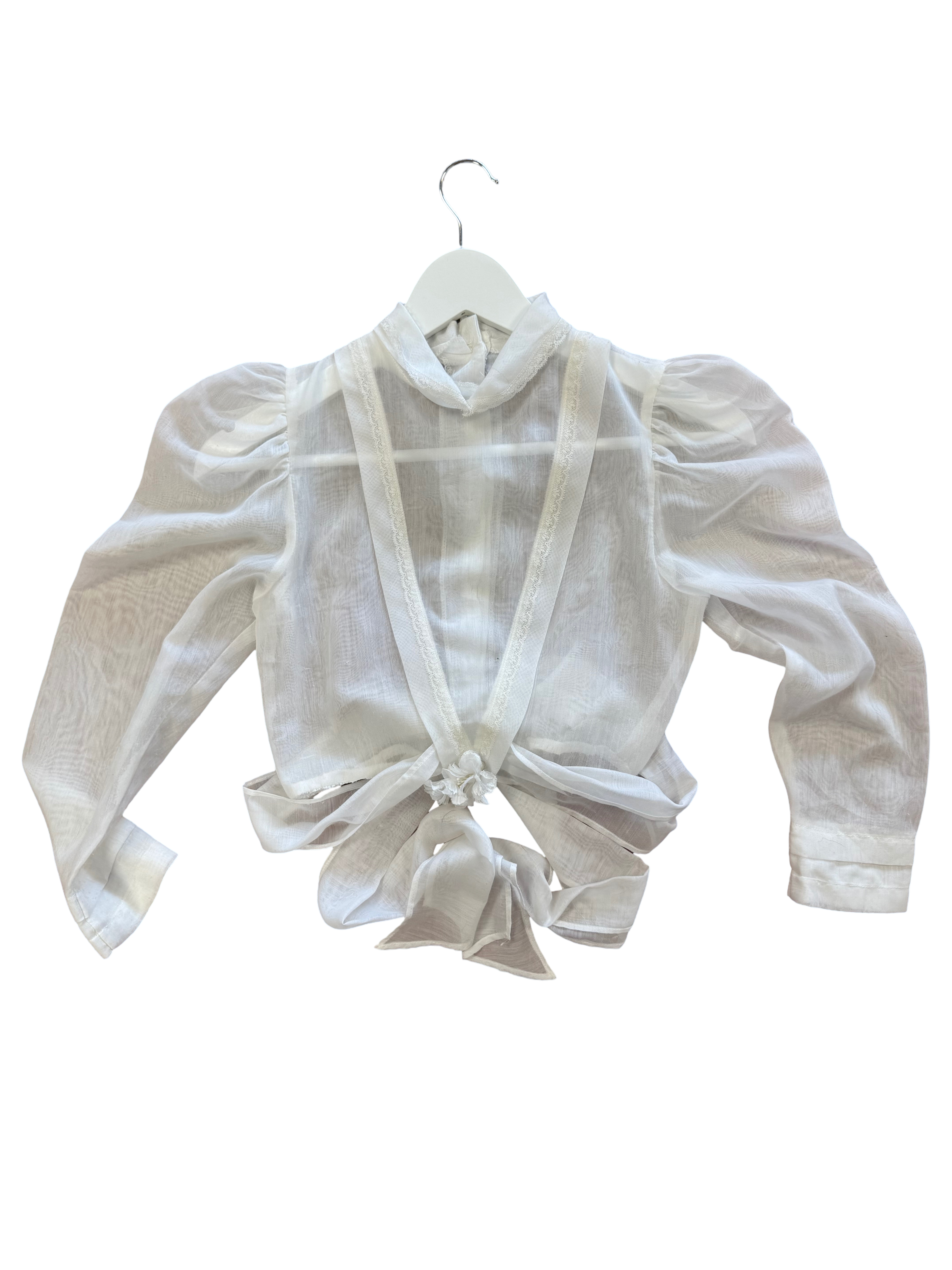 Blouse blanche transparente