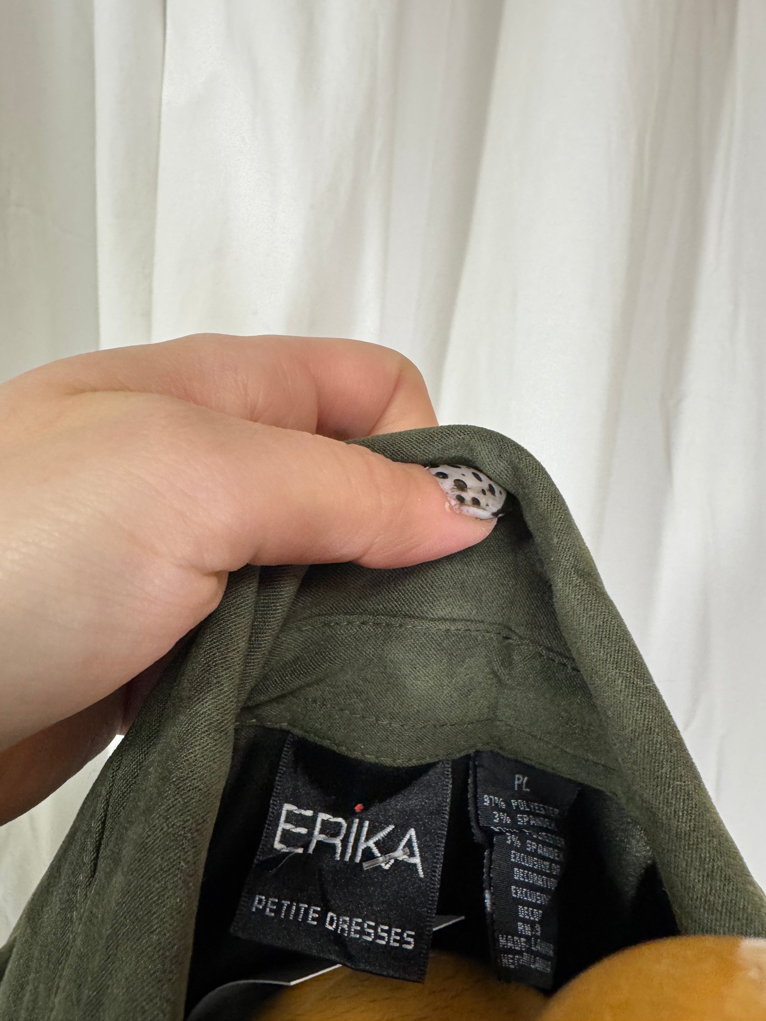 Chemise verte brodée
