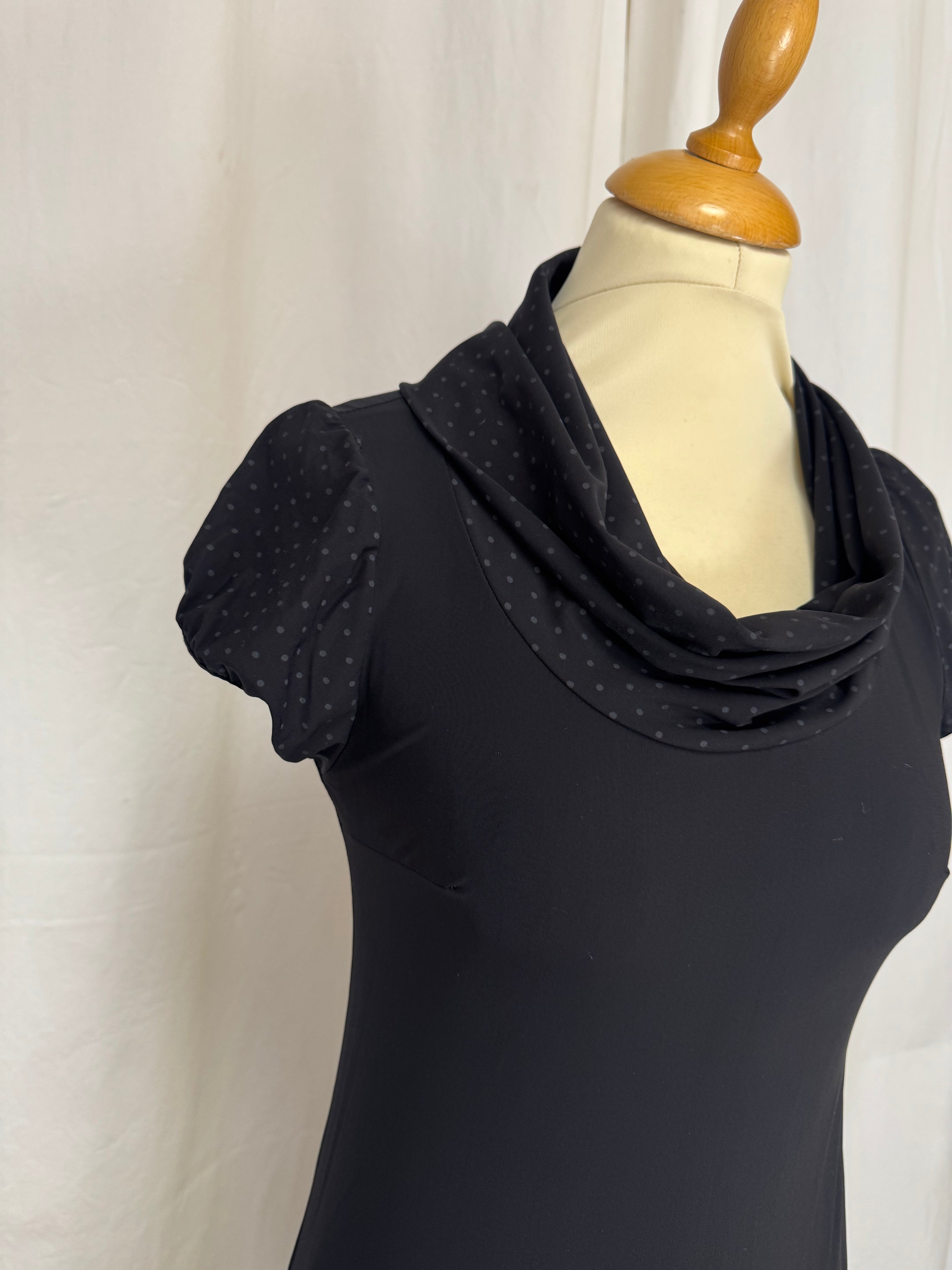Robe noire Y2K