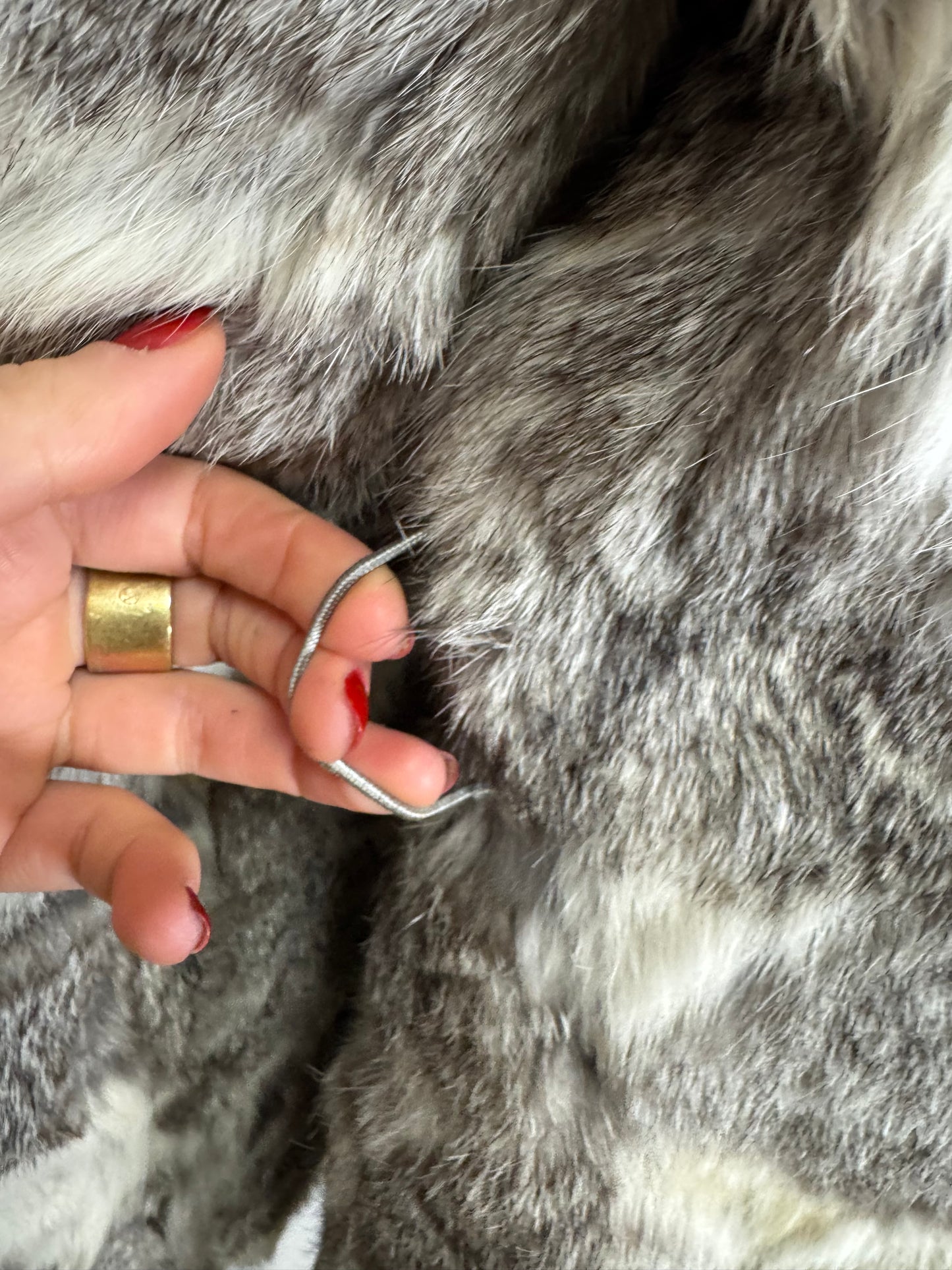 Manteau court en fourrure de lapin