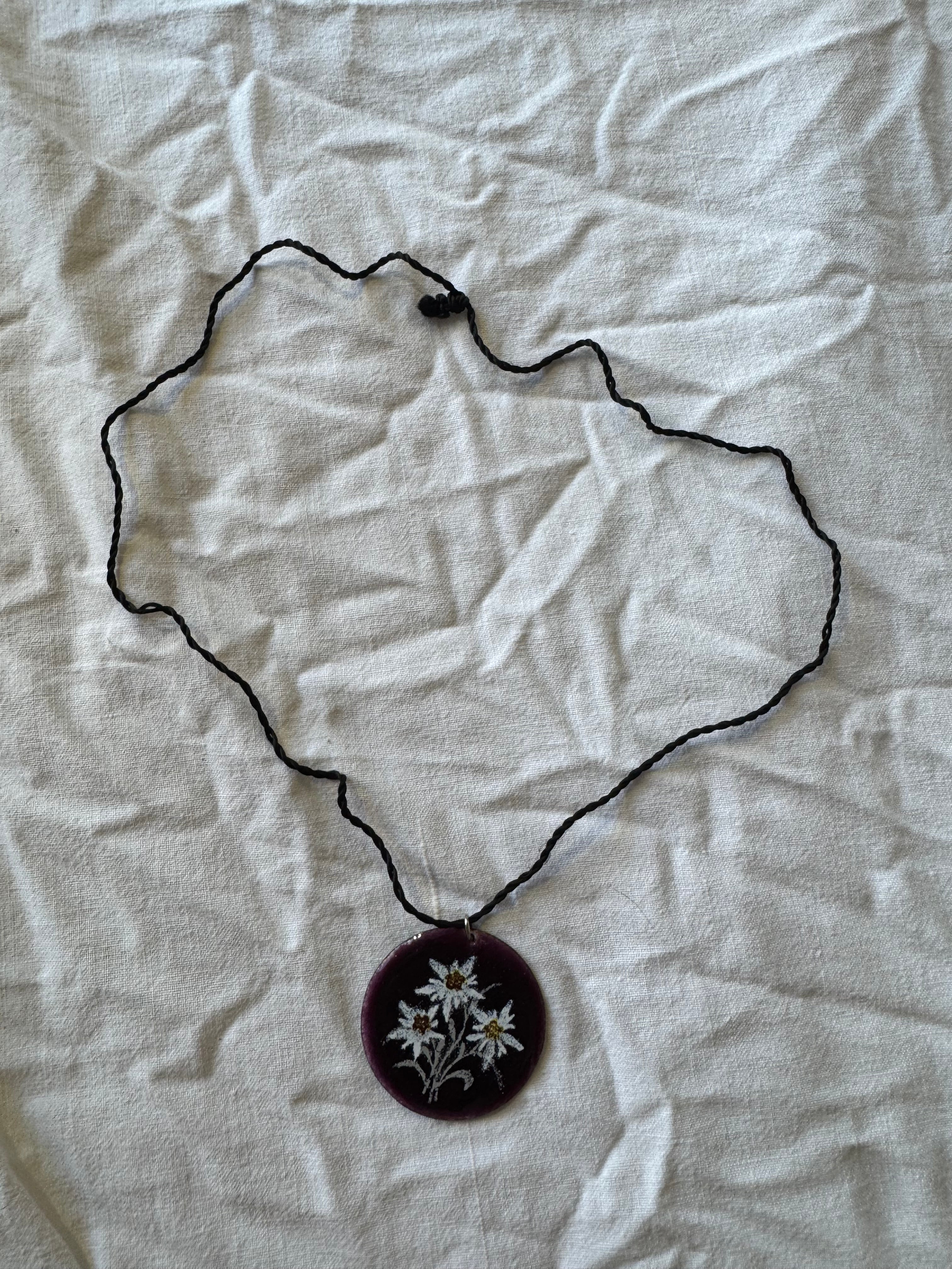 Collier émaillée violet