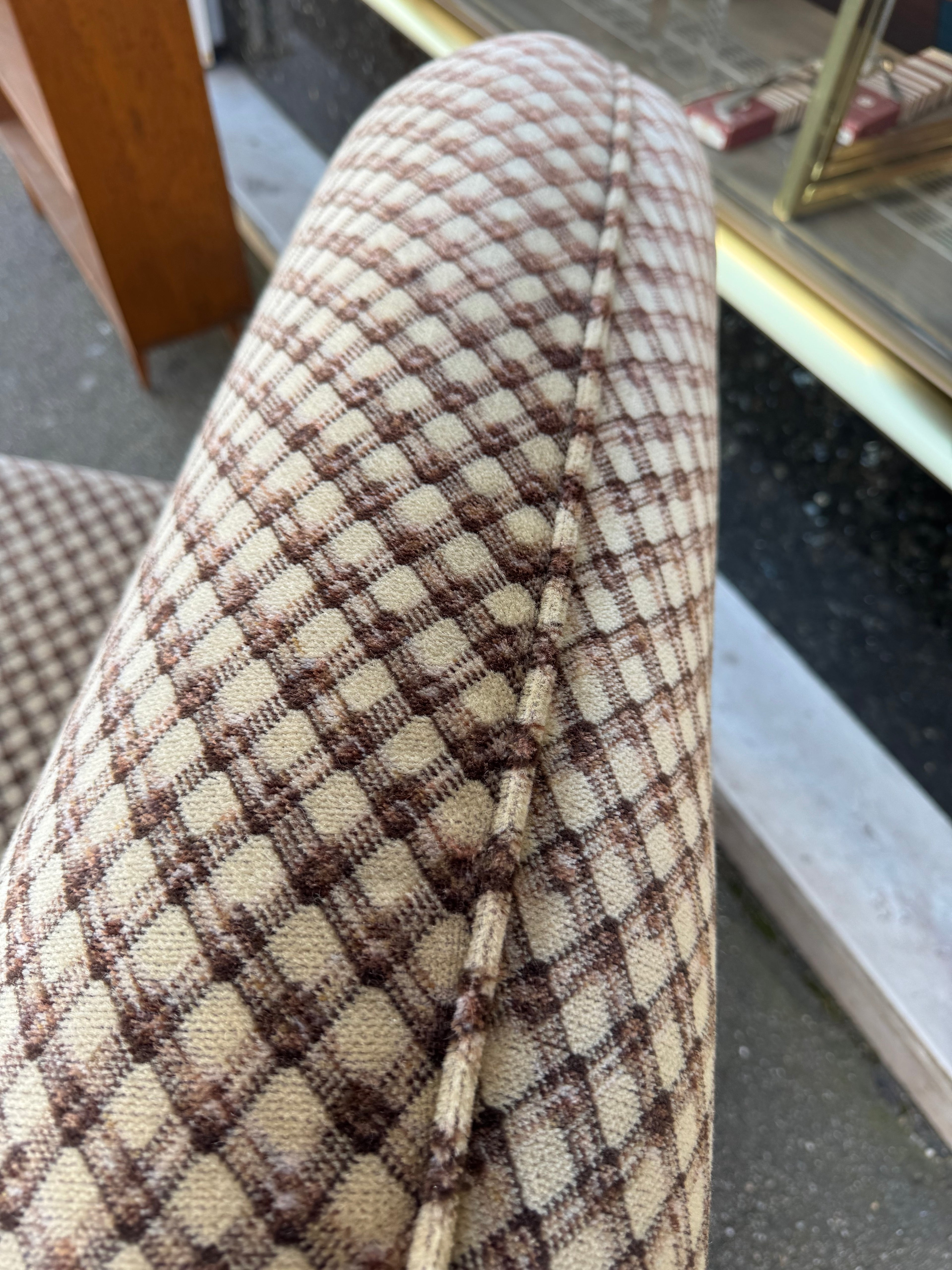 Chauffeuse à motifs 70s