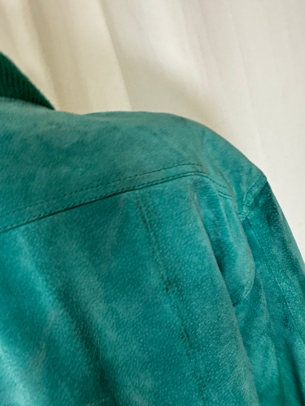 Bomber en cuir vert