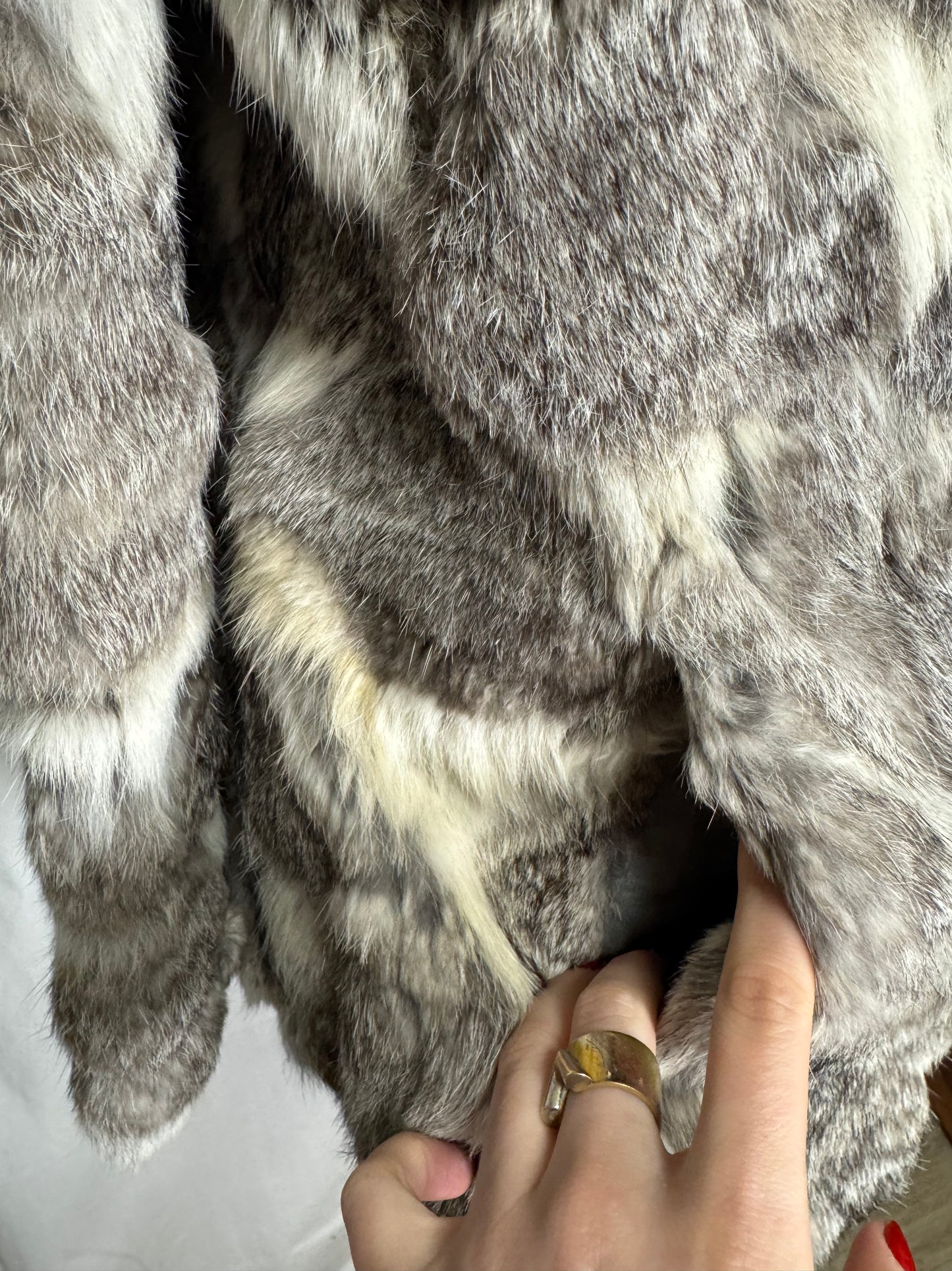 Manteau court en fourrure de lapin