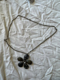Collier à fleurs