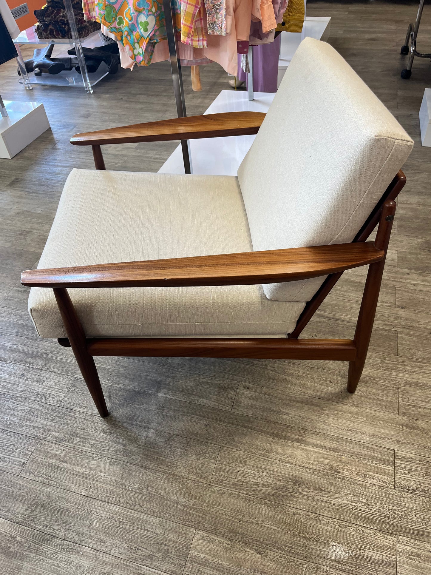 Fauteuil scandinave Arne Vodder 1960