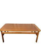 Table basse scandinave en teck massif 1960