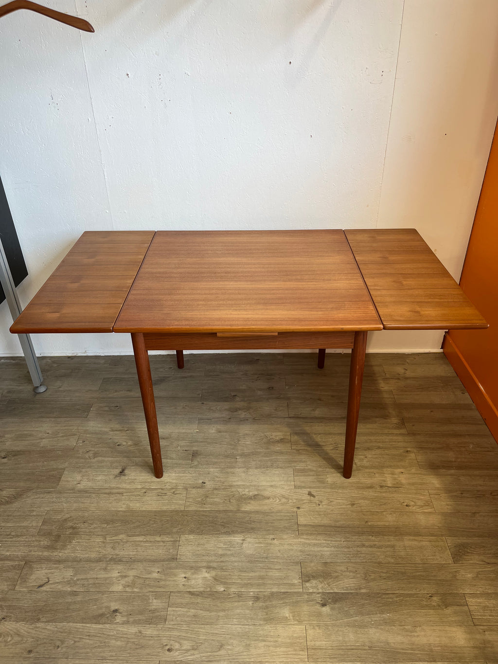 Table scandinave en teck 1970