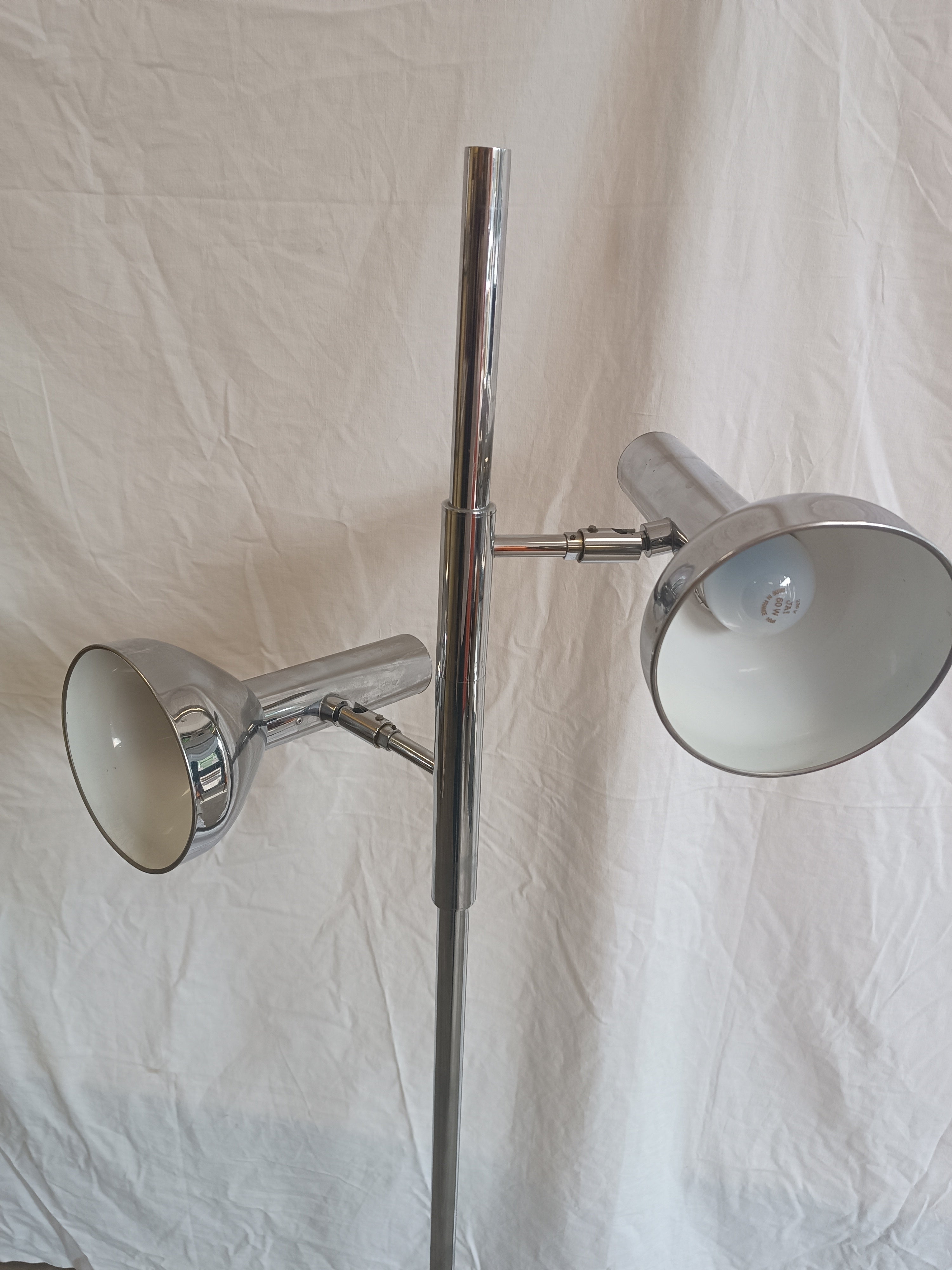 Lampadaire chromé années 70's