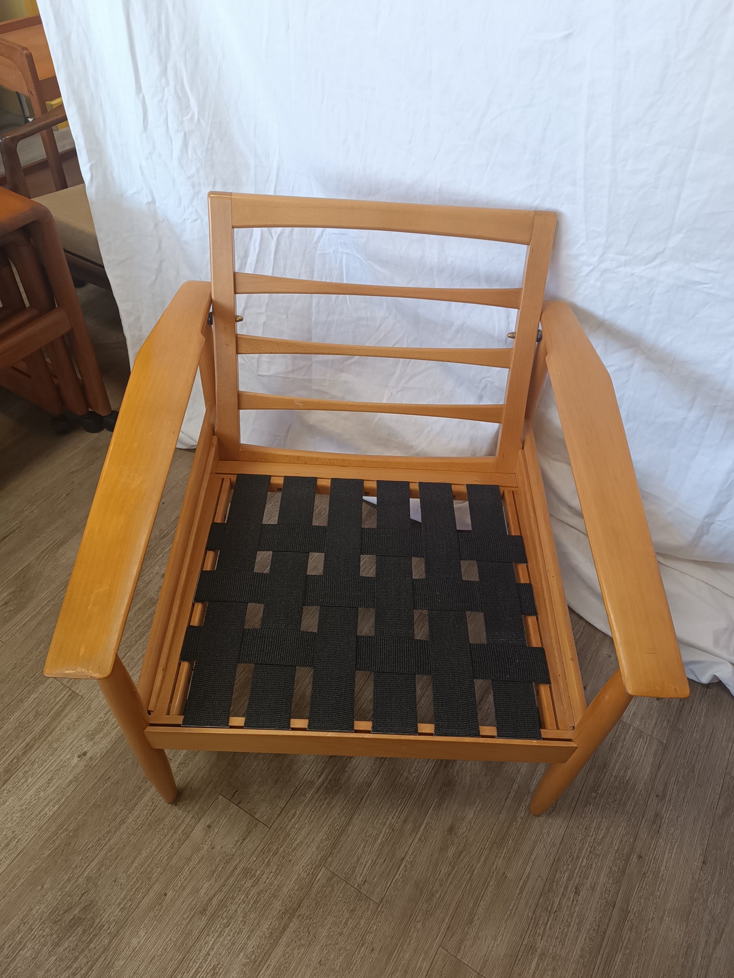 Fauteuil scandinave en hêtre années 70's