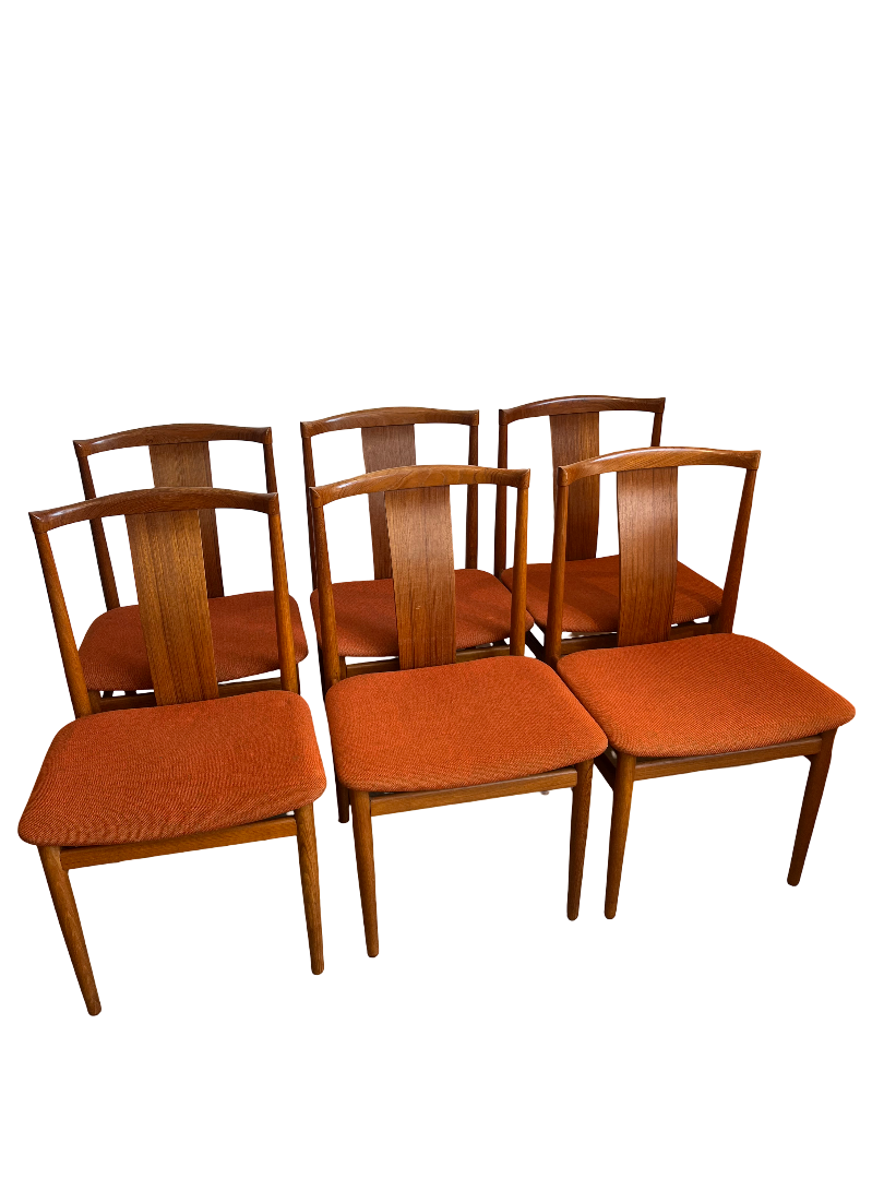 Chaises scandinaves en teck massif 1960