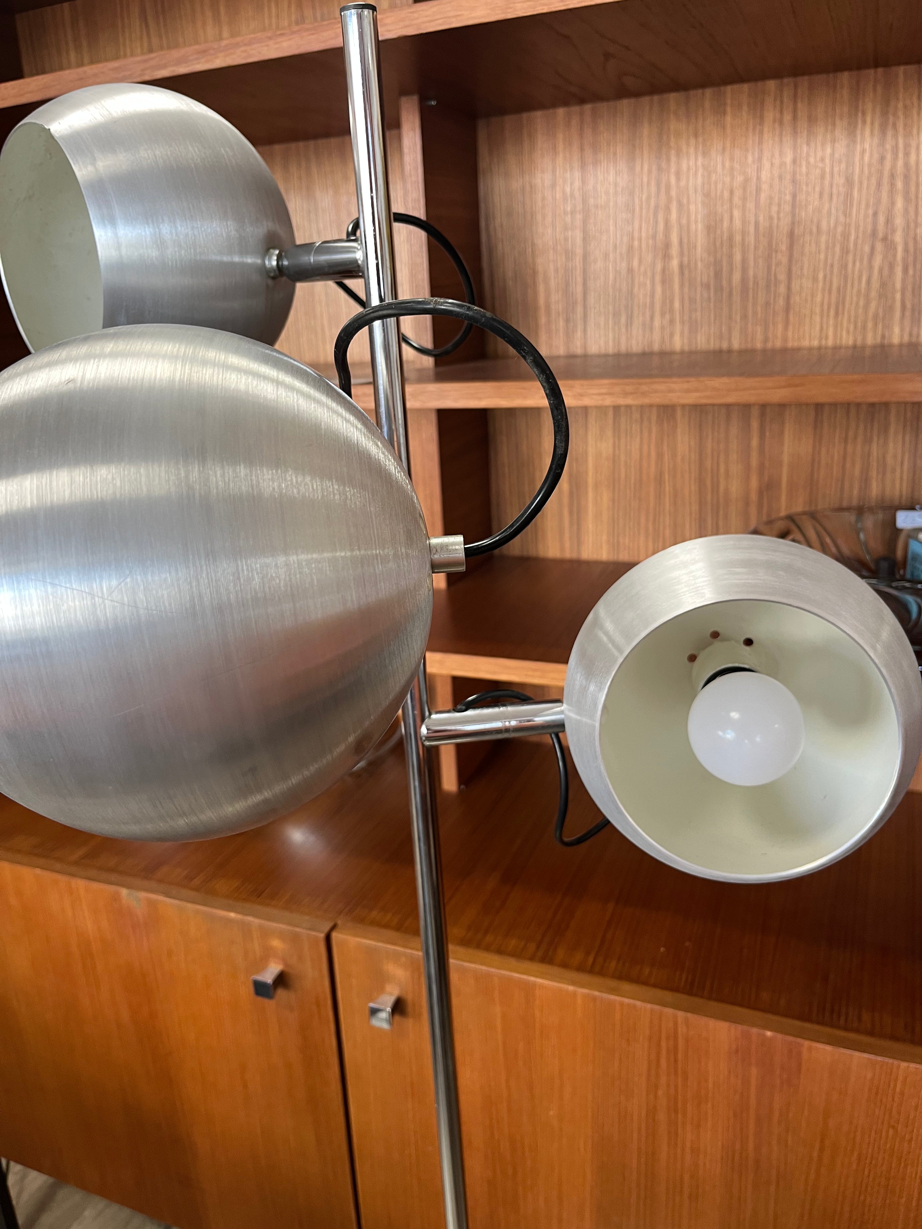 Lampadaire eyeball en acier 1970