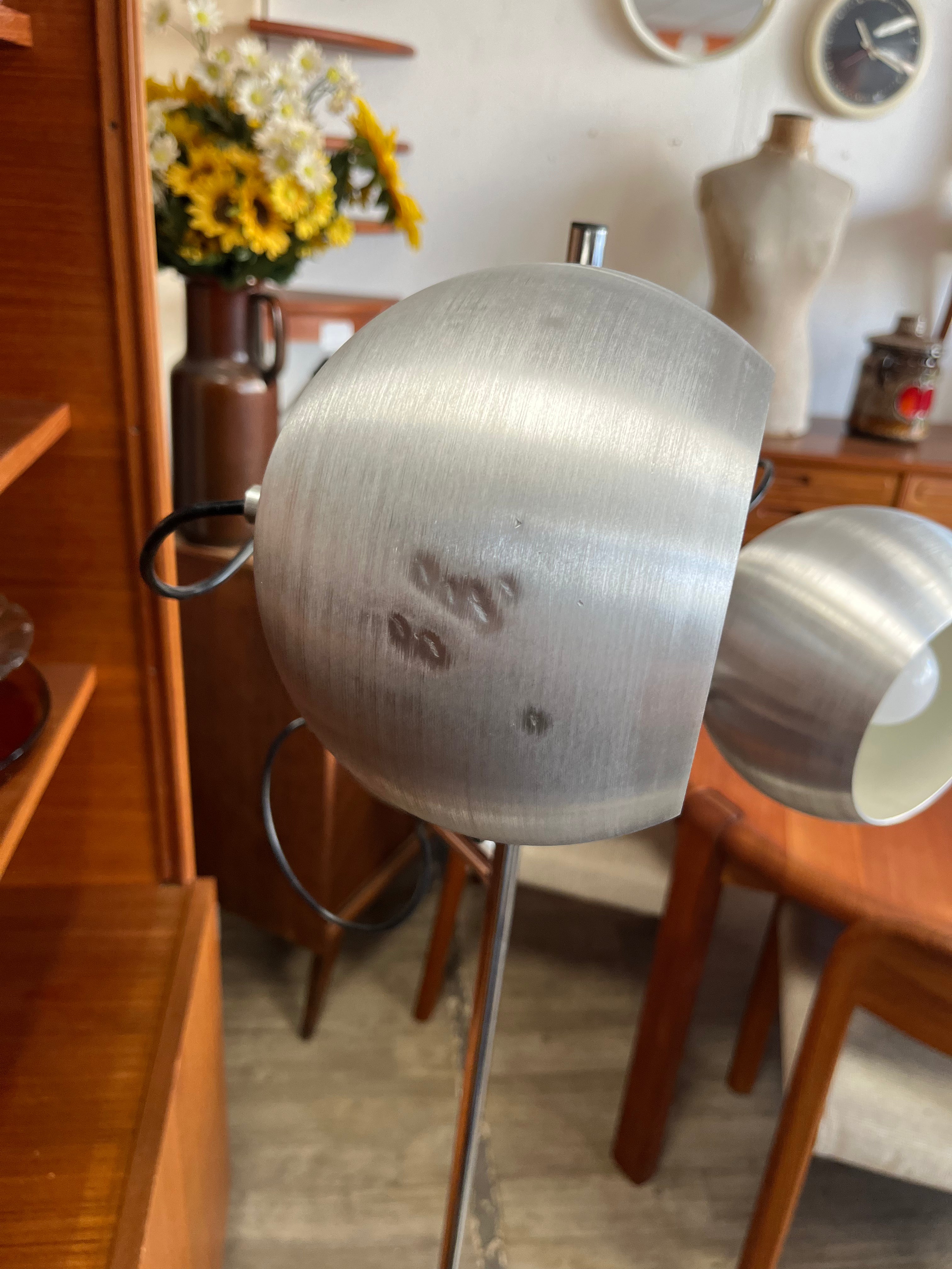 Lampadaire eyeball en acier 1970