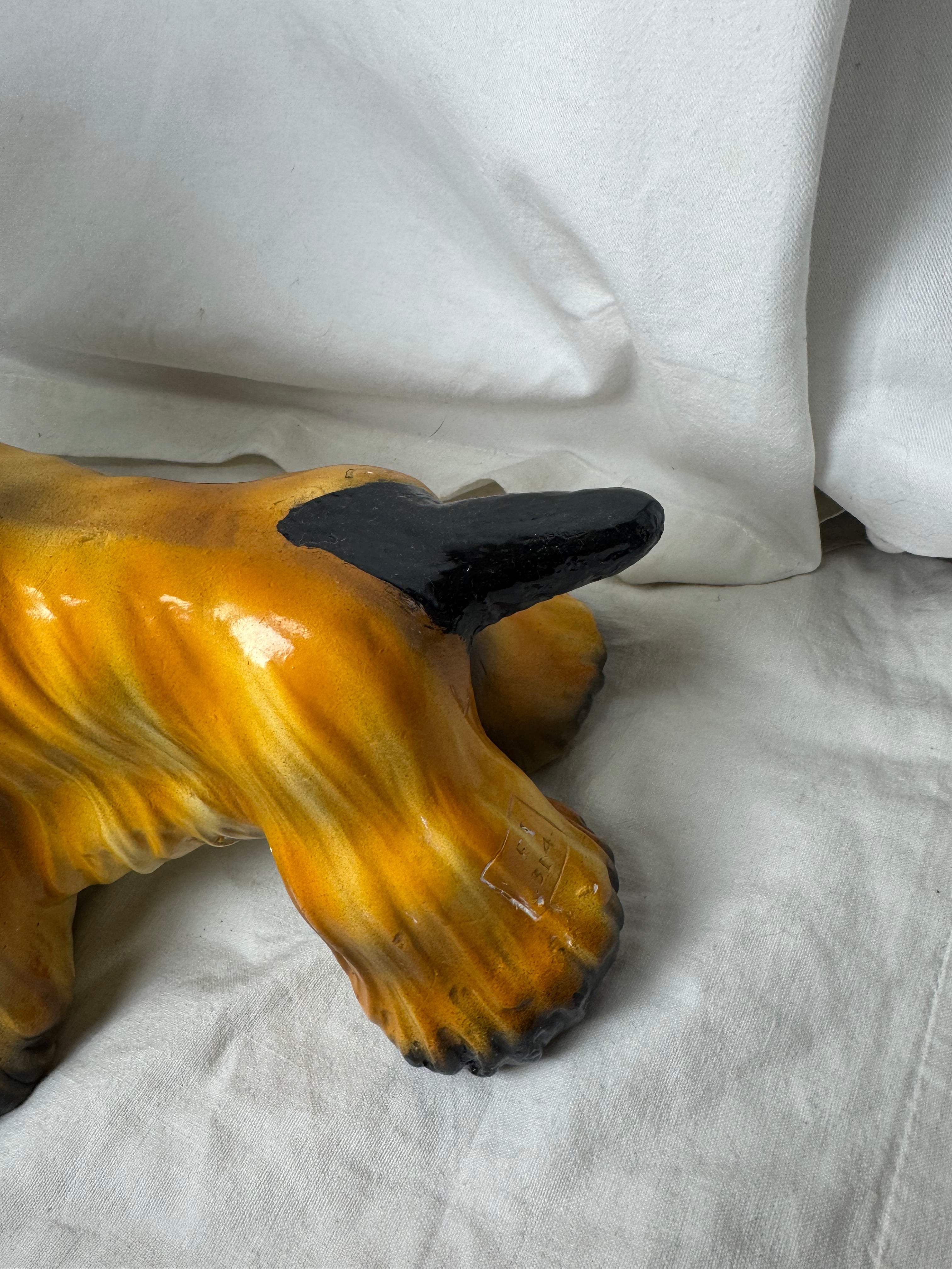 Chien en céramique