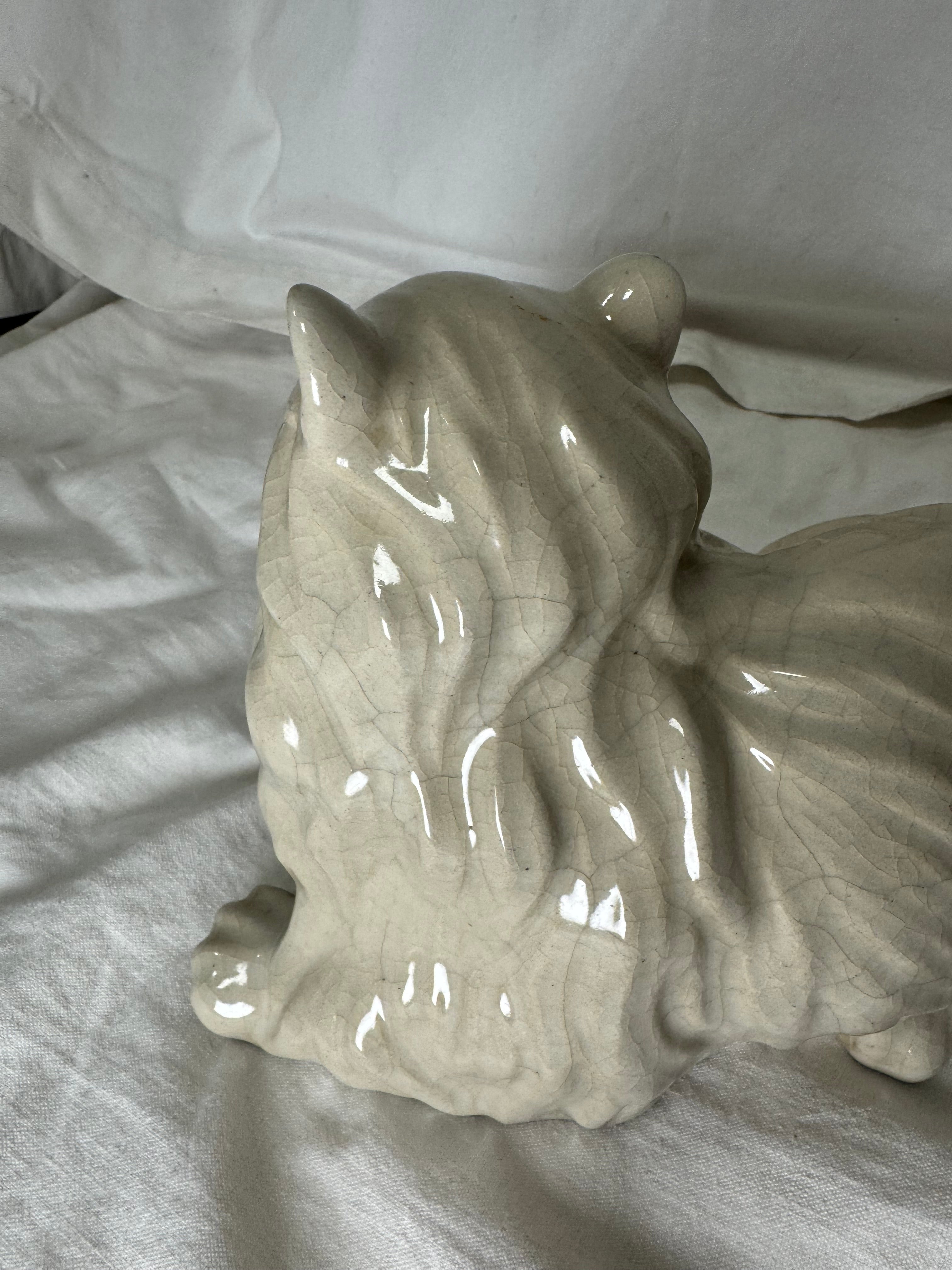Chat en céramique