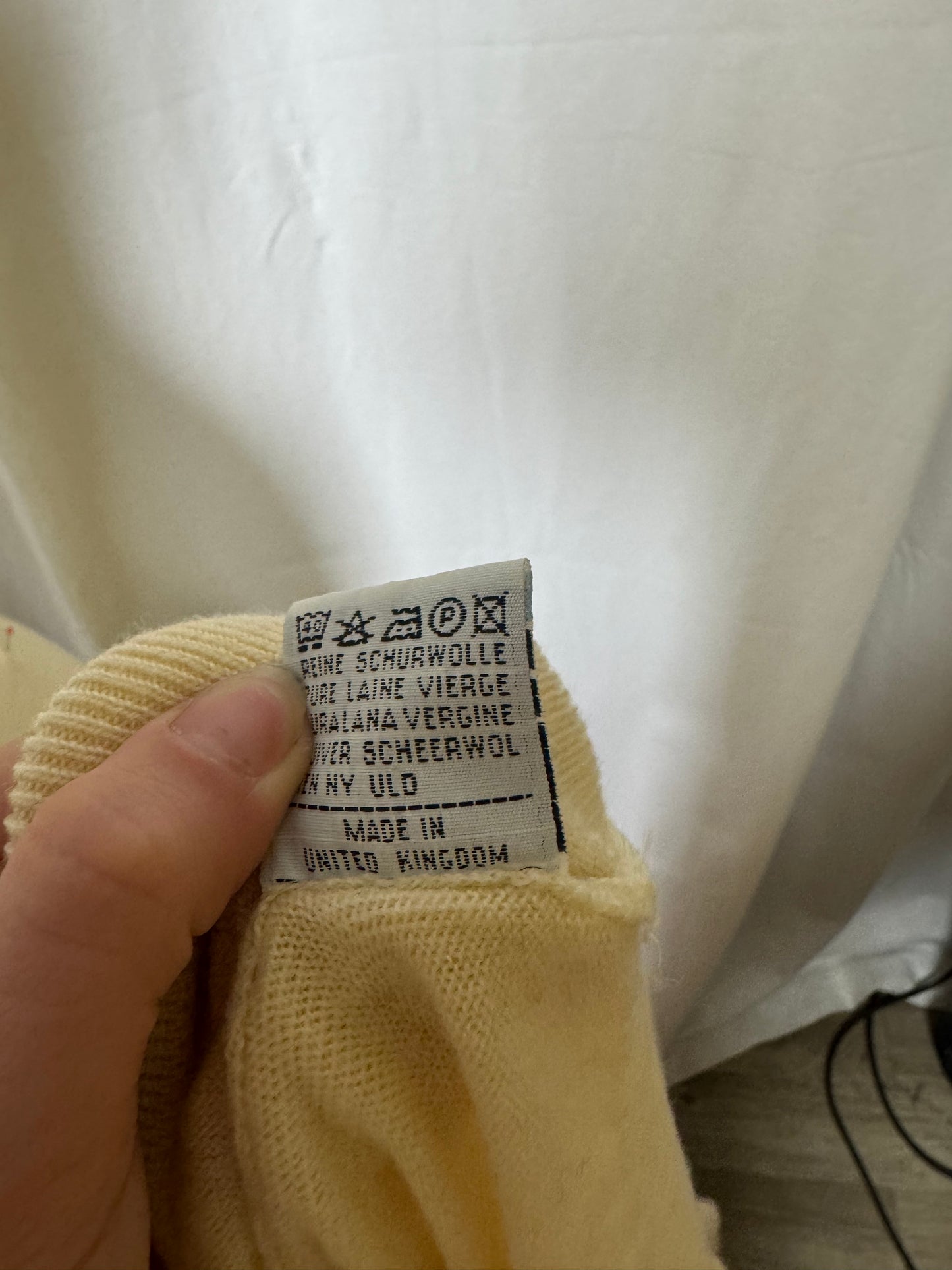 Cardigan beige en laine