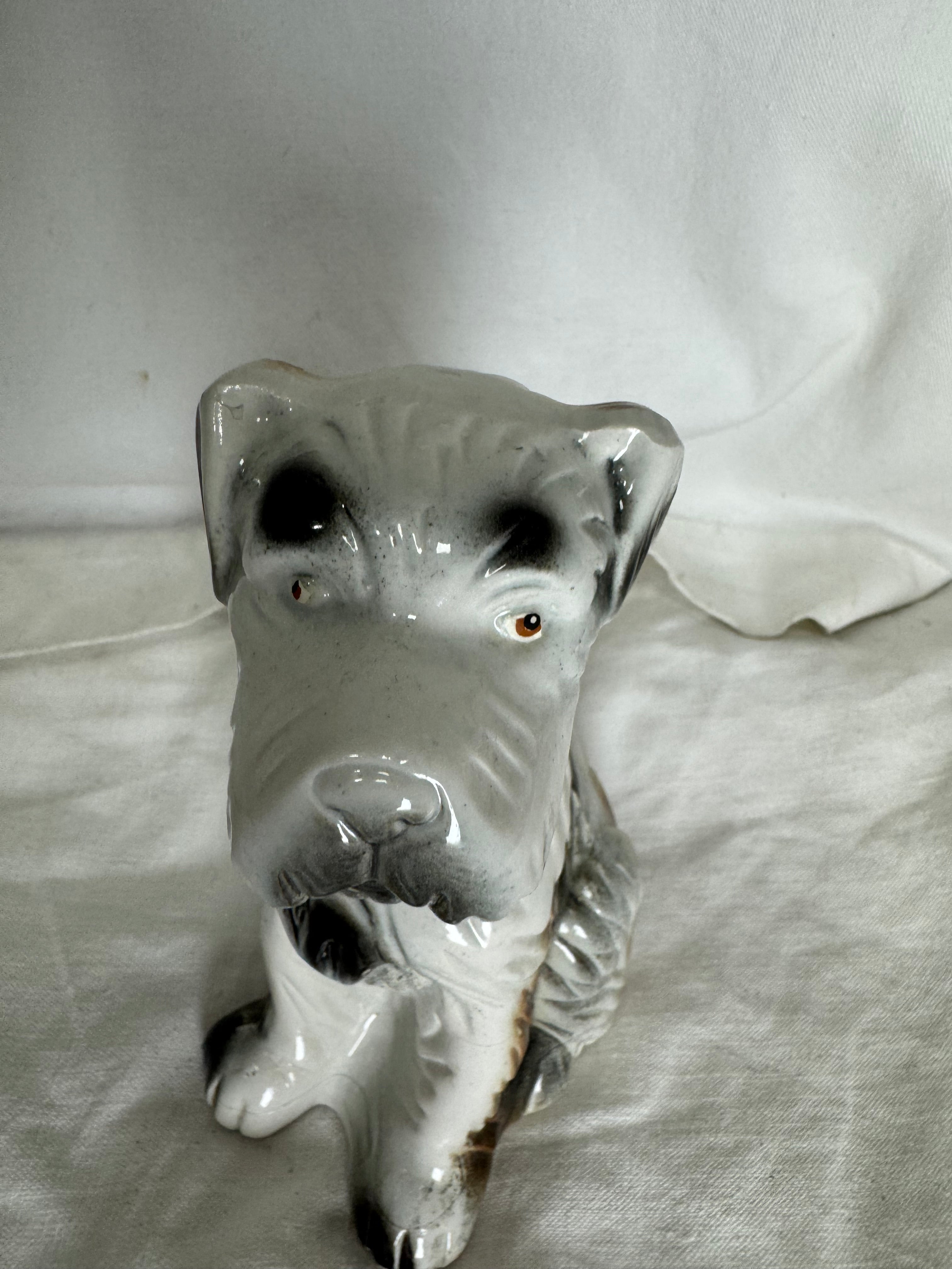 Chien en céramique