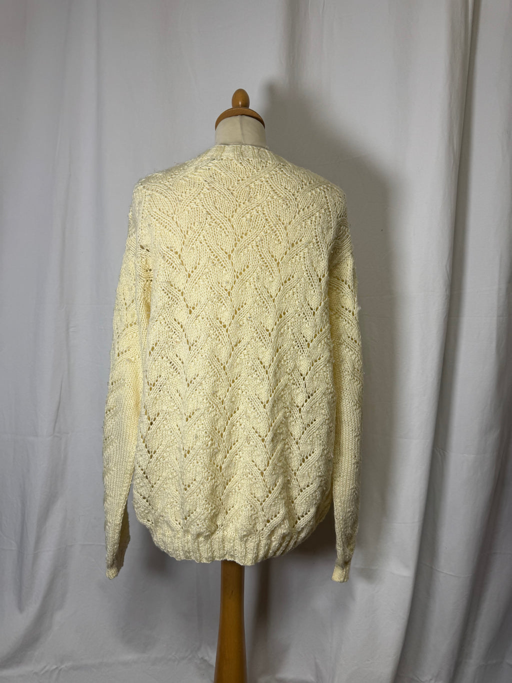 Pull ajourée beige
