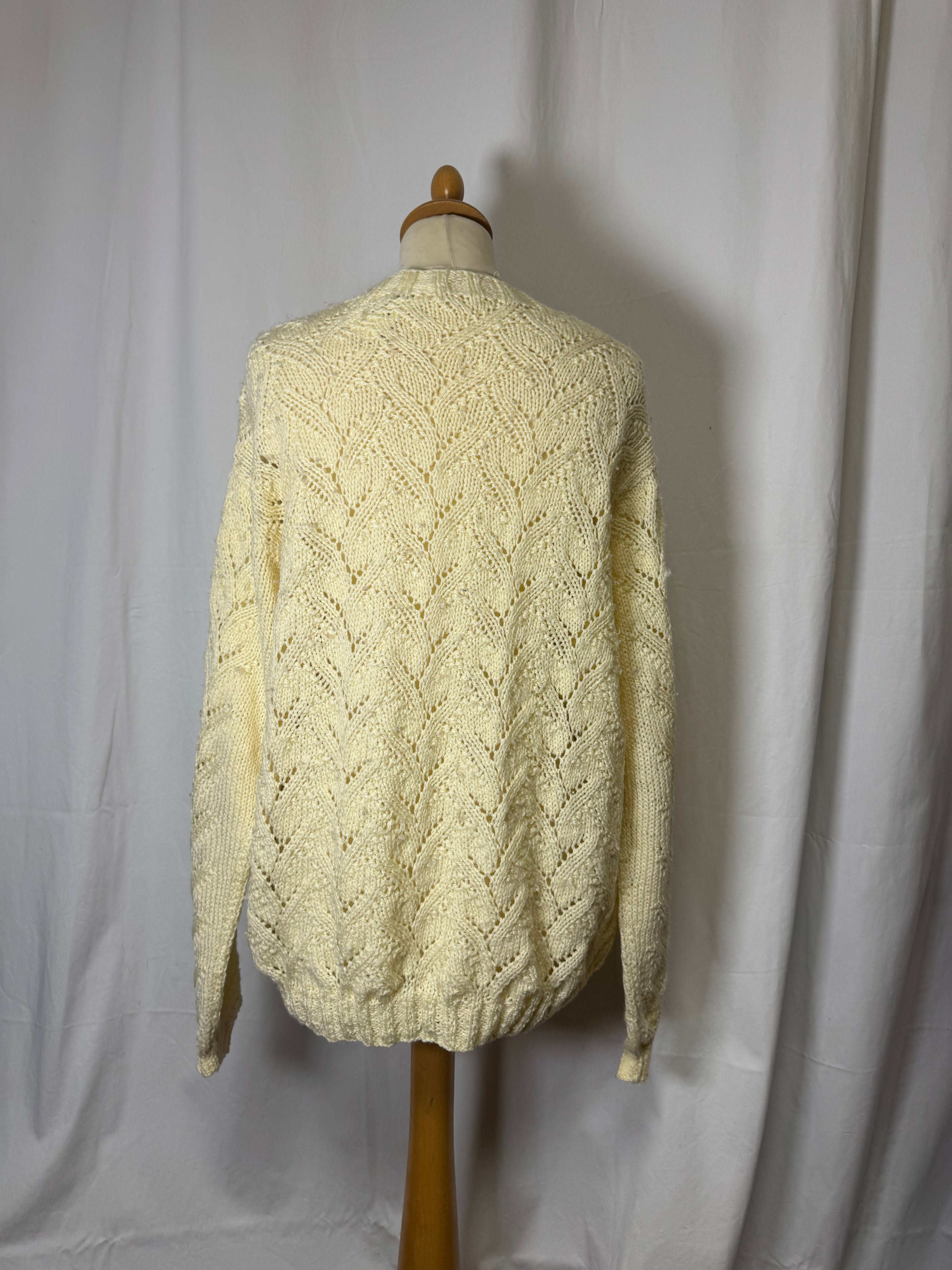 Pull ajourée beige