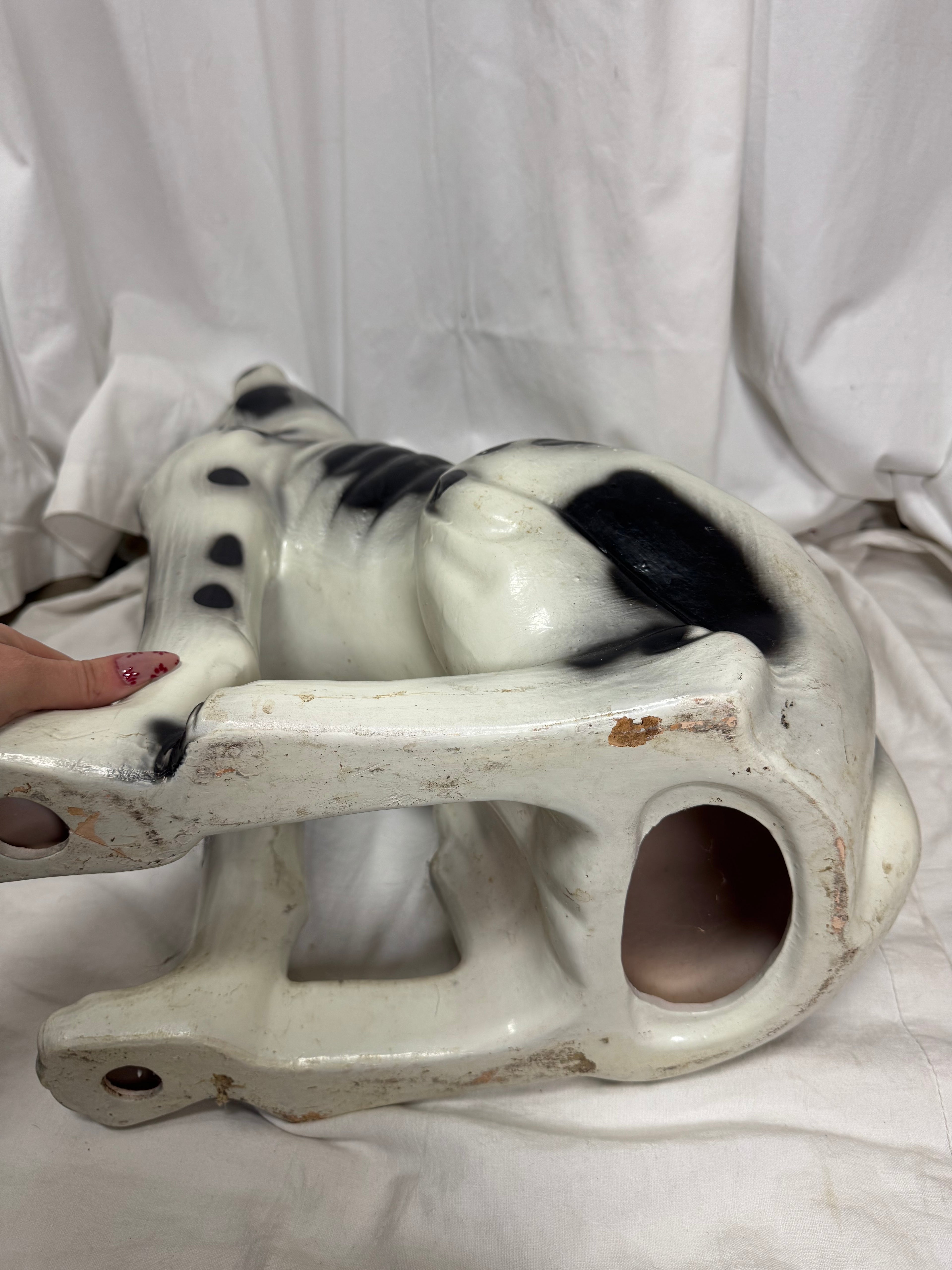 Chien en céramique
