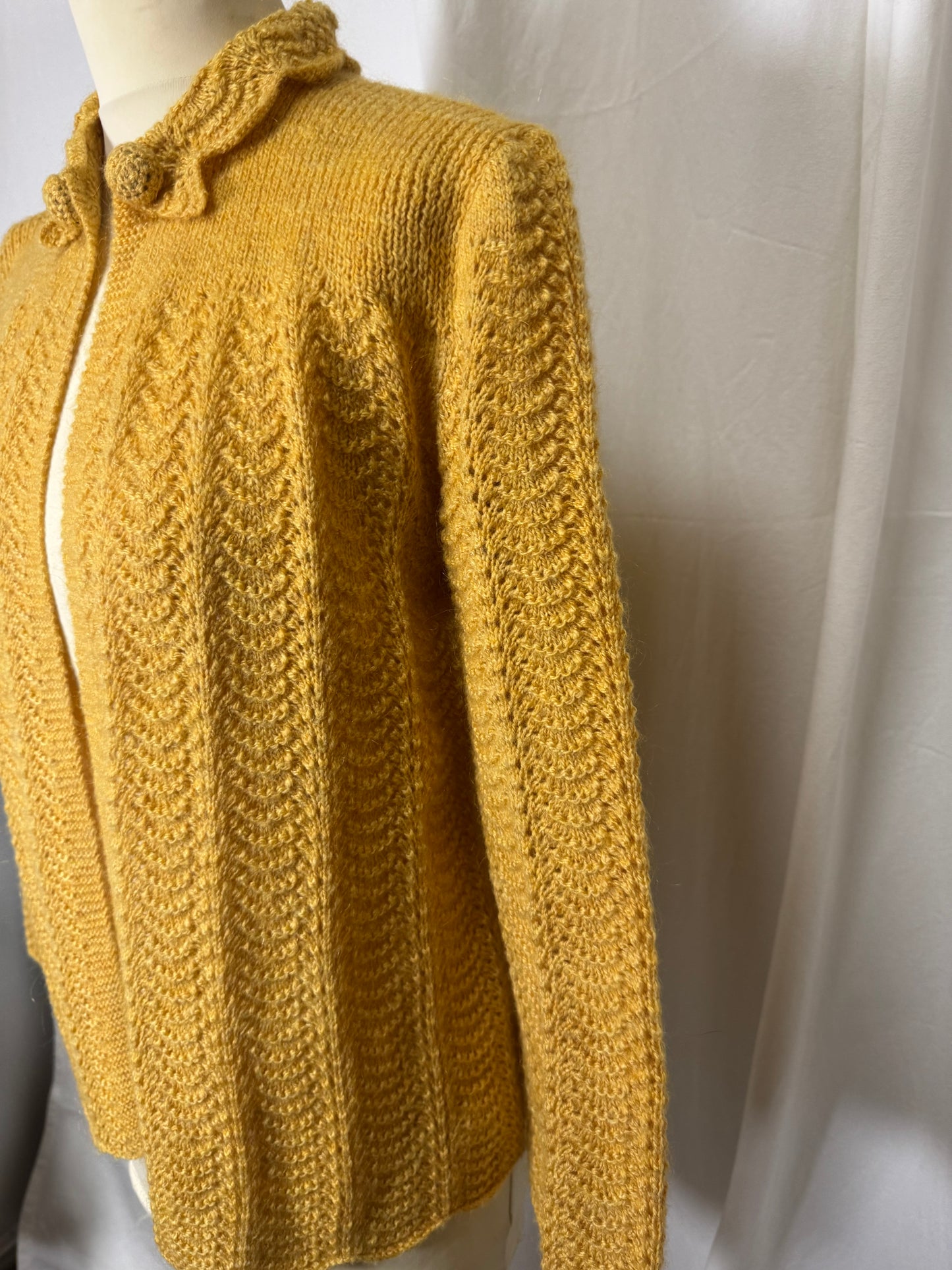 Cardigan jaune 70s