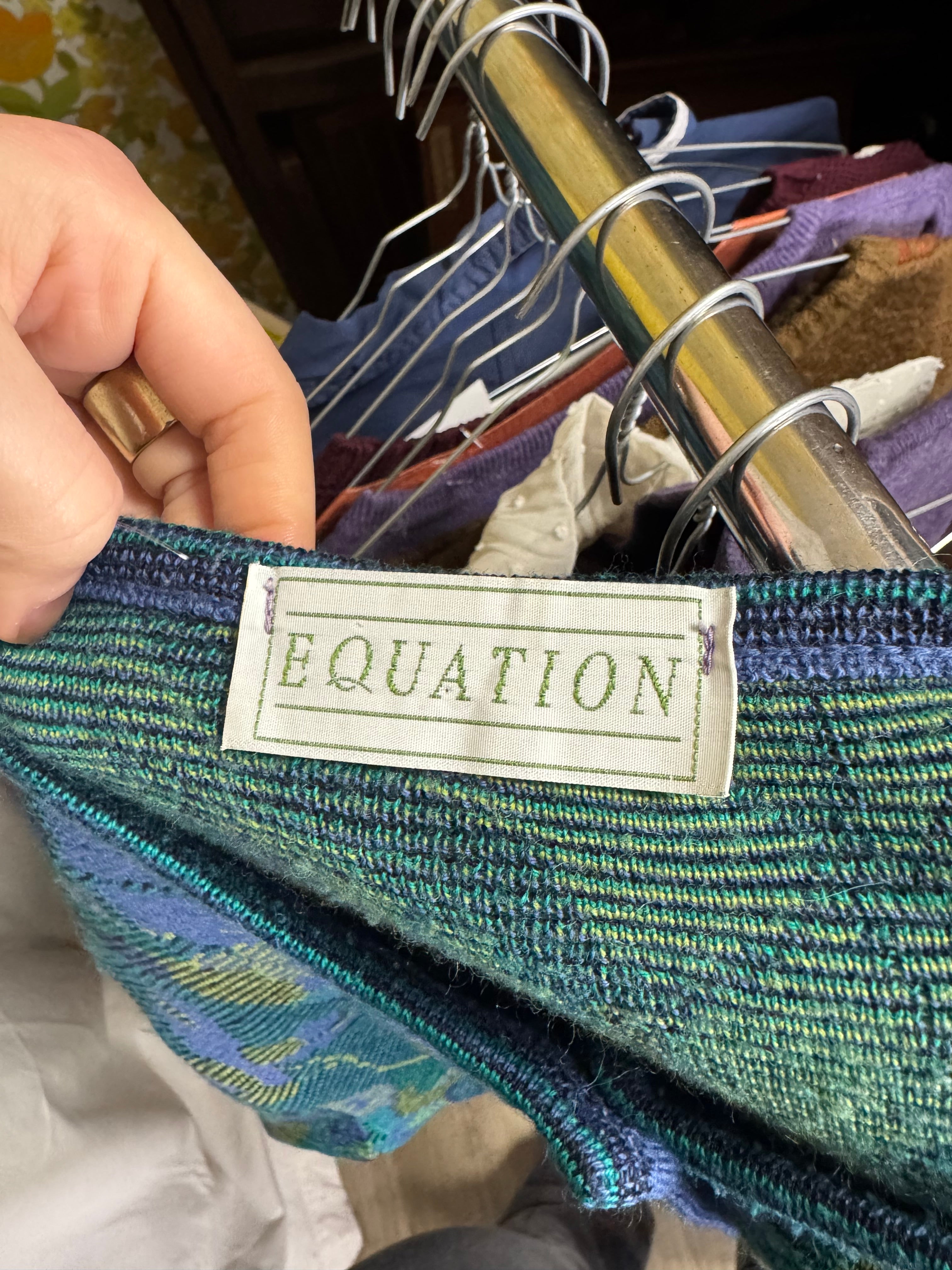 Pull à motifs vert