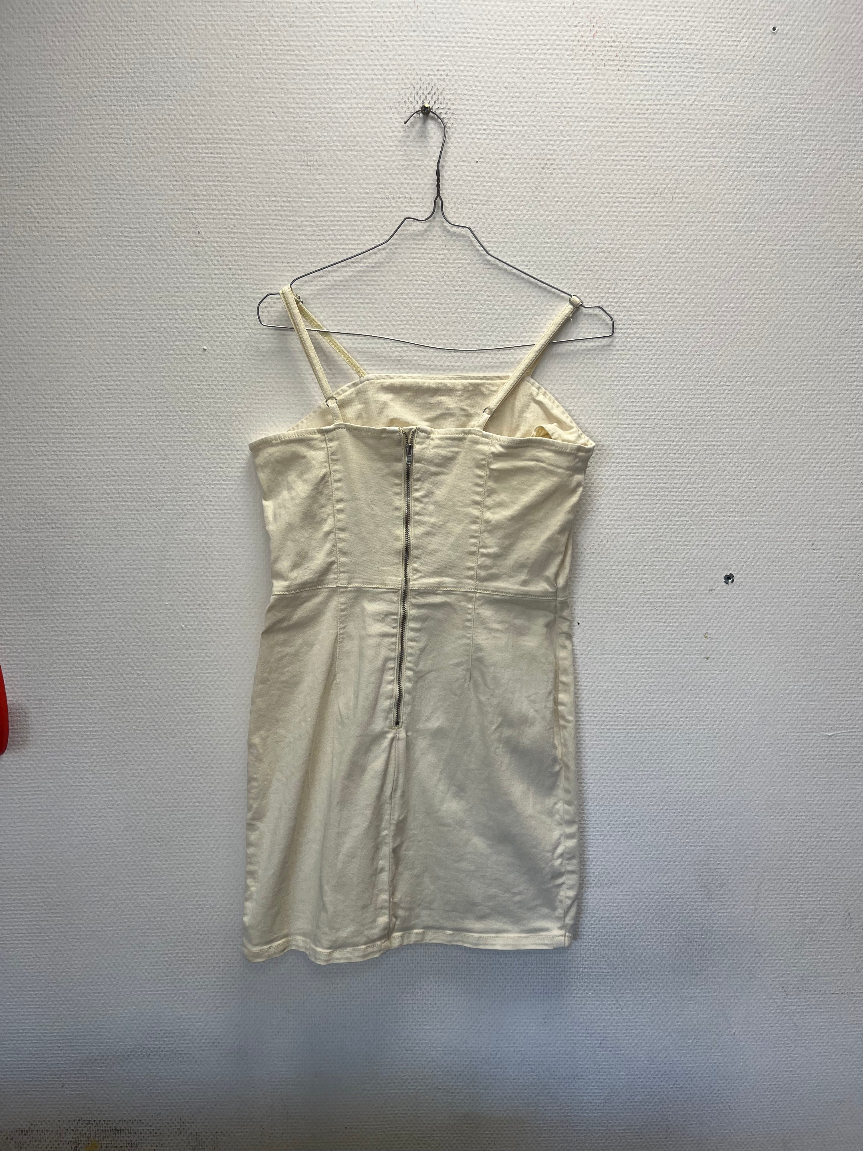 Robe beige IKKS