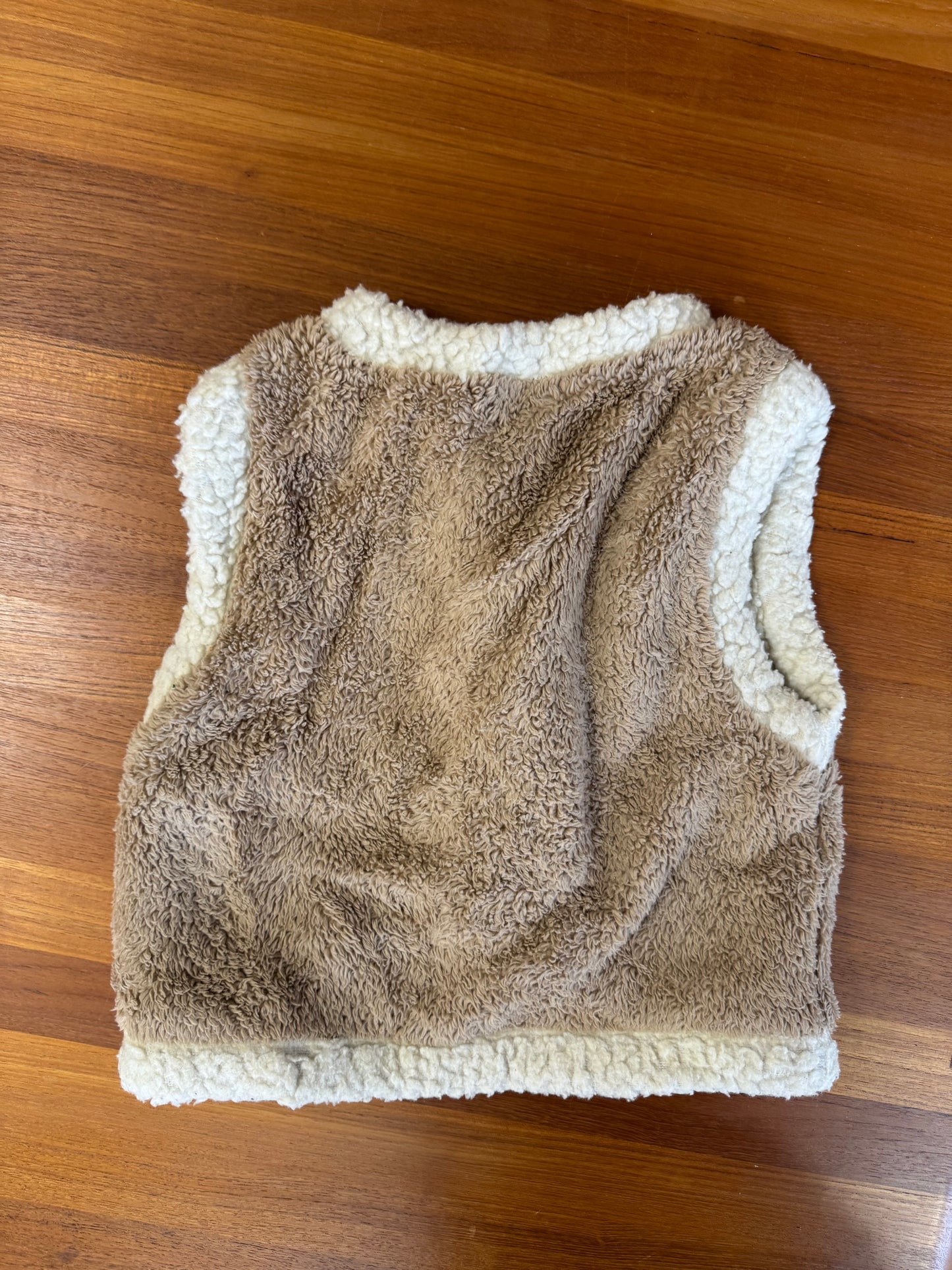 Veston en fausse fourrure