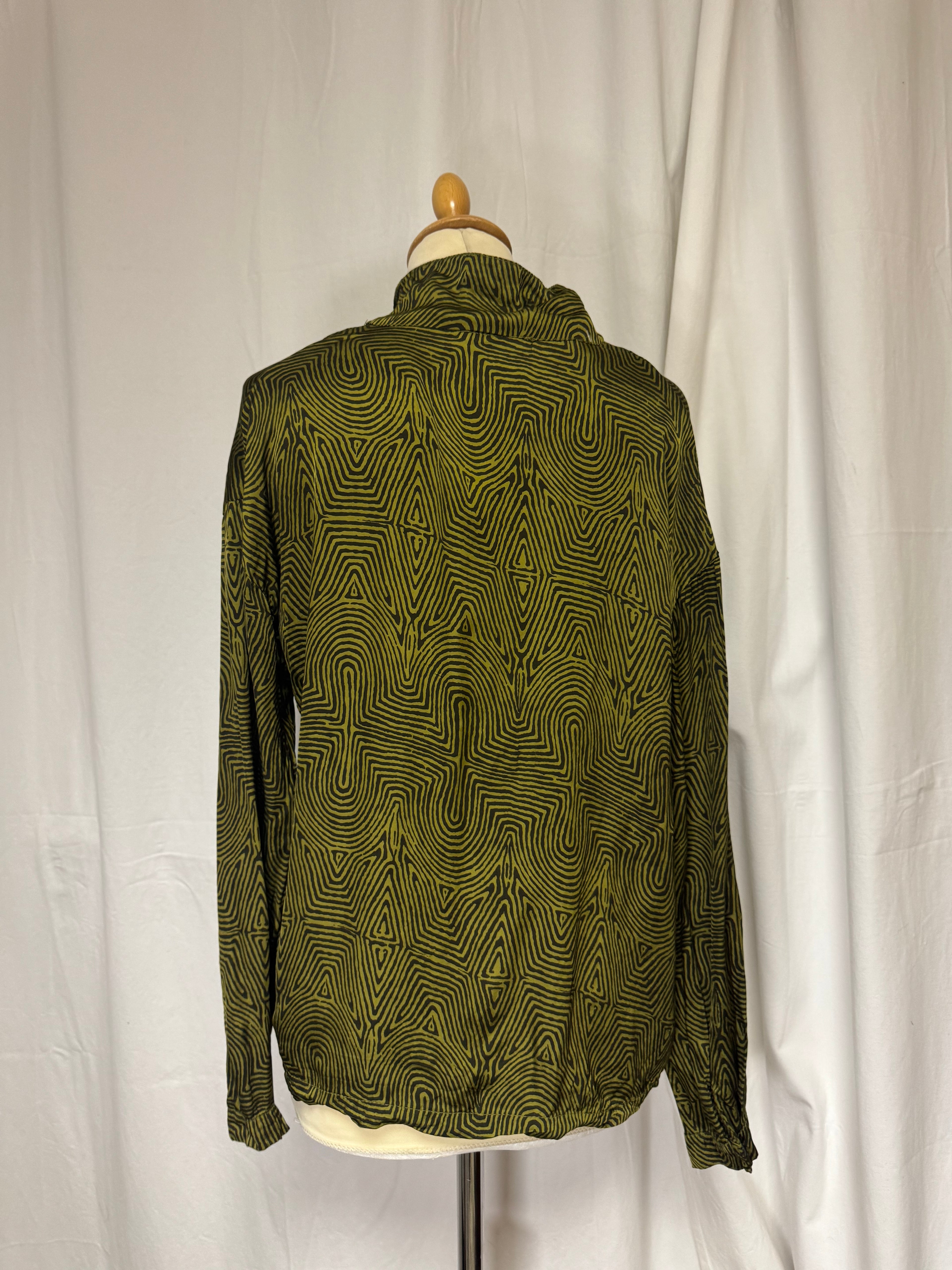 Chemise à motifs
