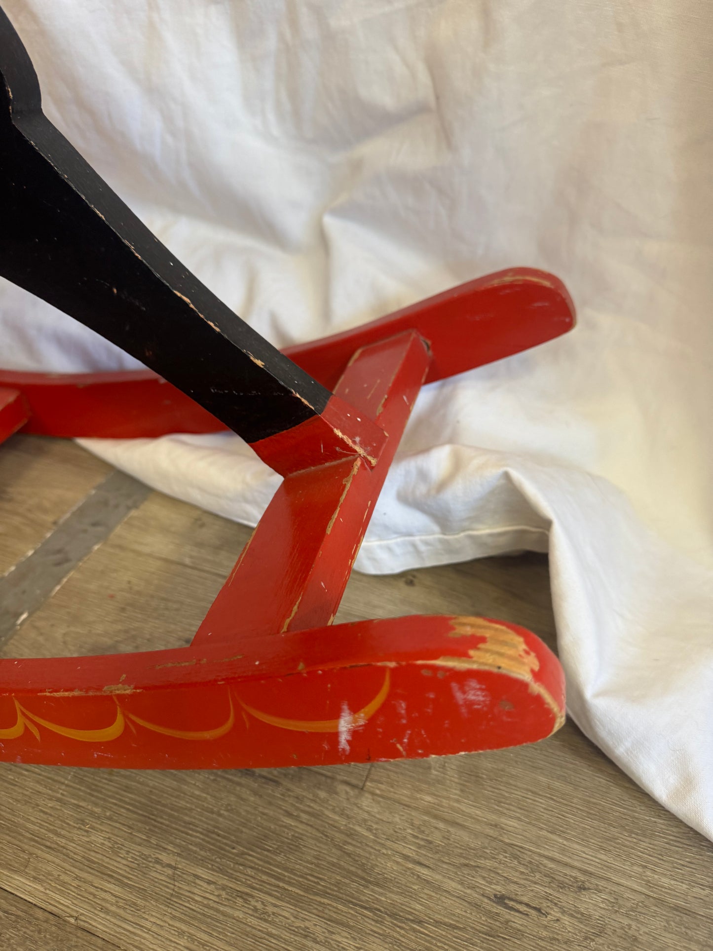 Cheval à bascule russe 70s