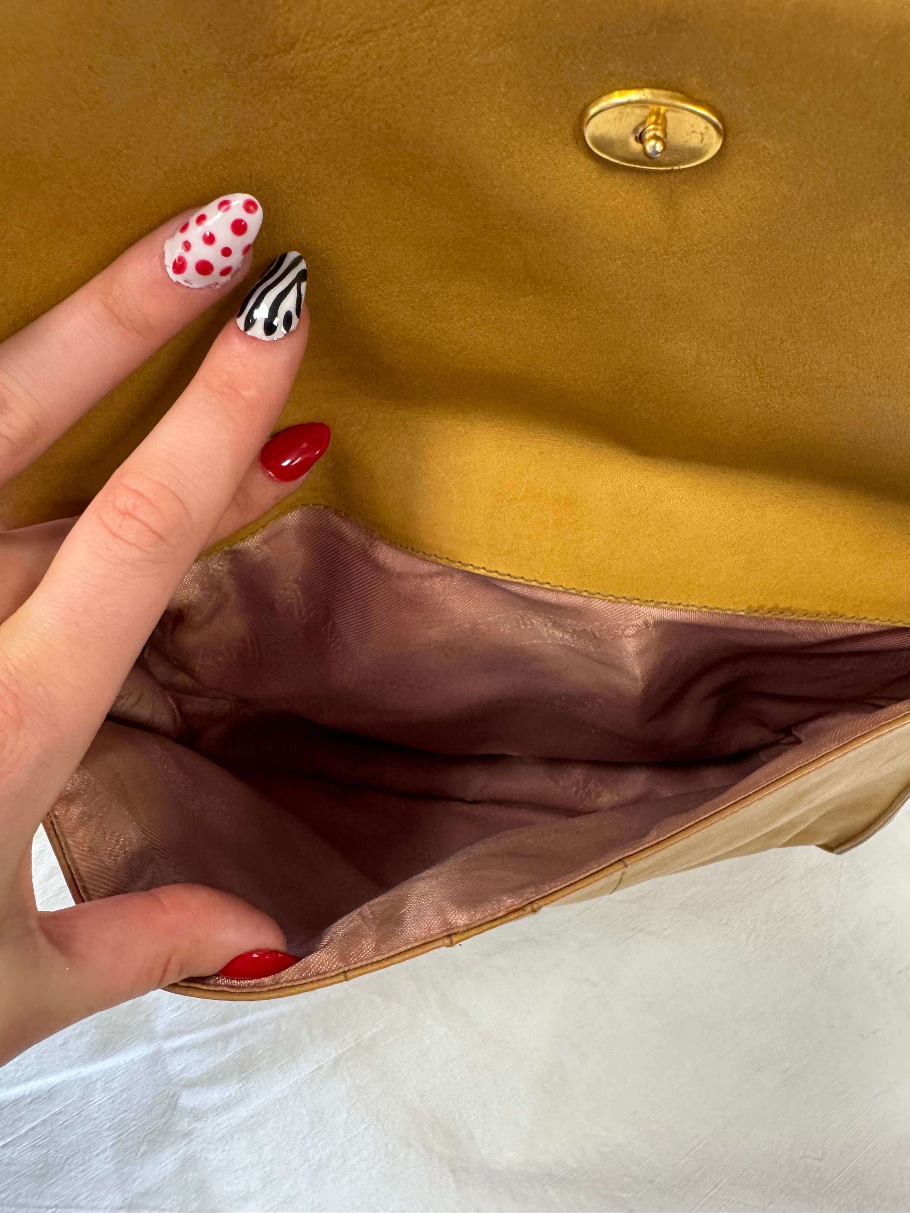 Sac baguette en cuir beige Nina Ricci