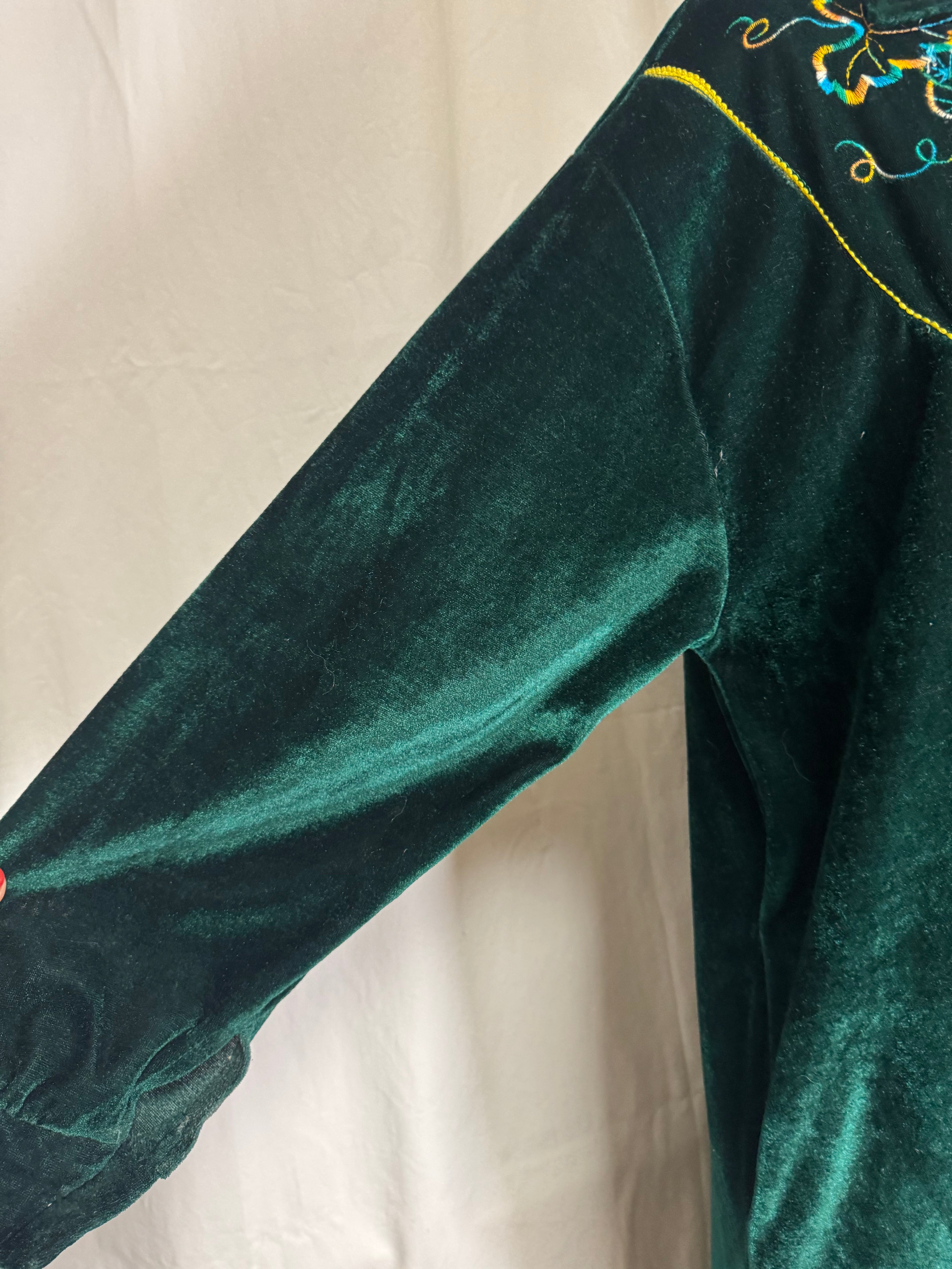 Robe de nuit verte