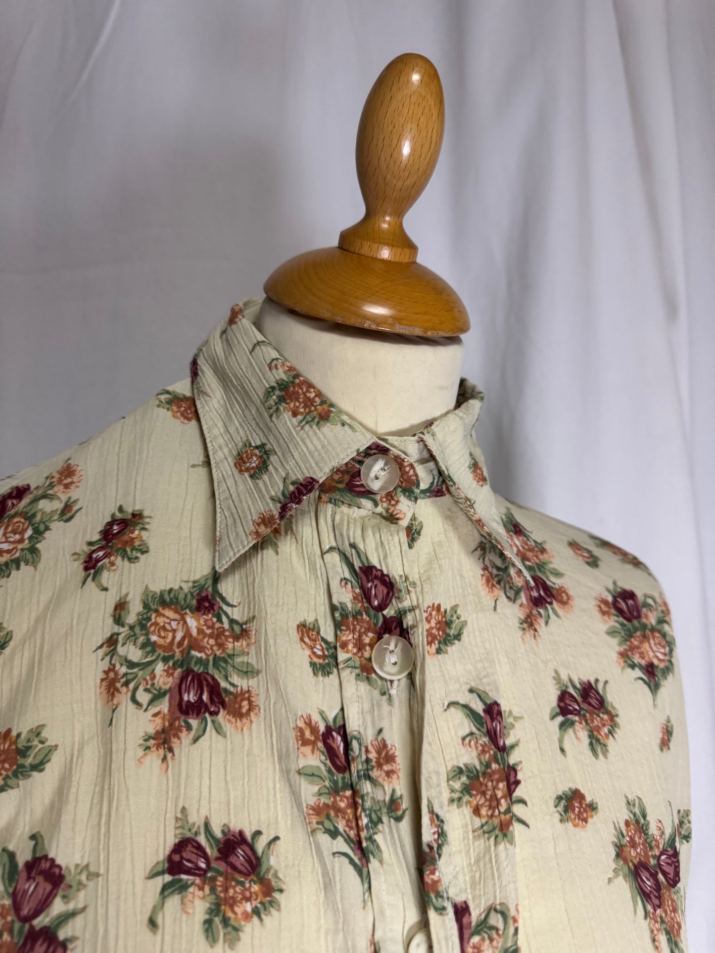 Chemise à fleurs