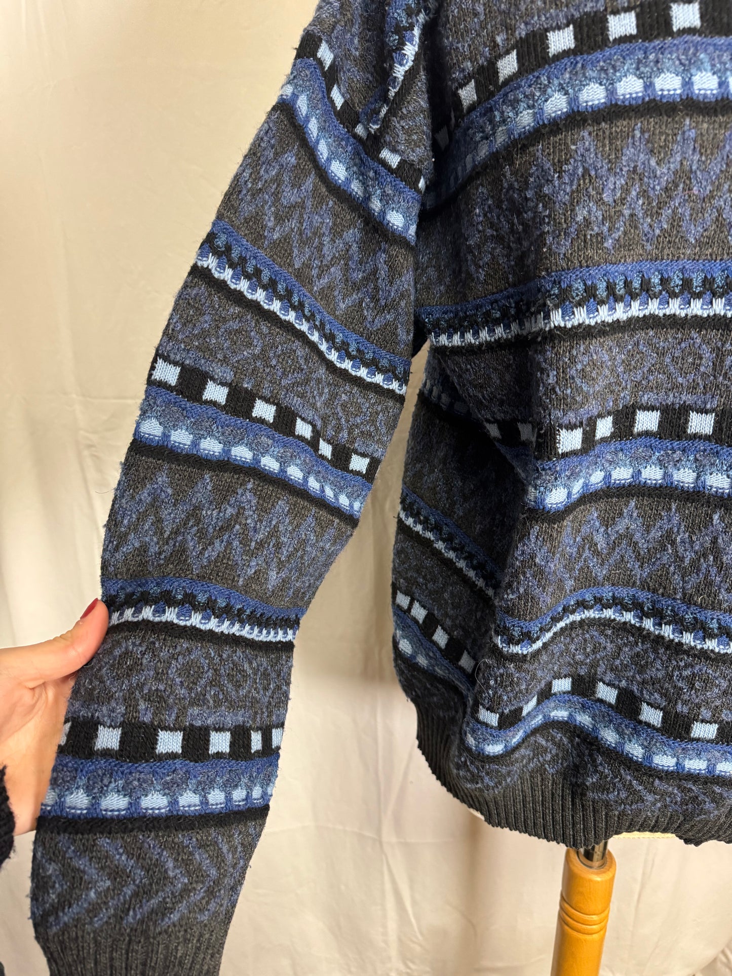 Pull jacquard bleu