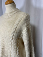 Pull écrue torsade