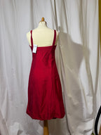 Robe rouge en soie