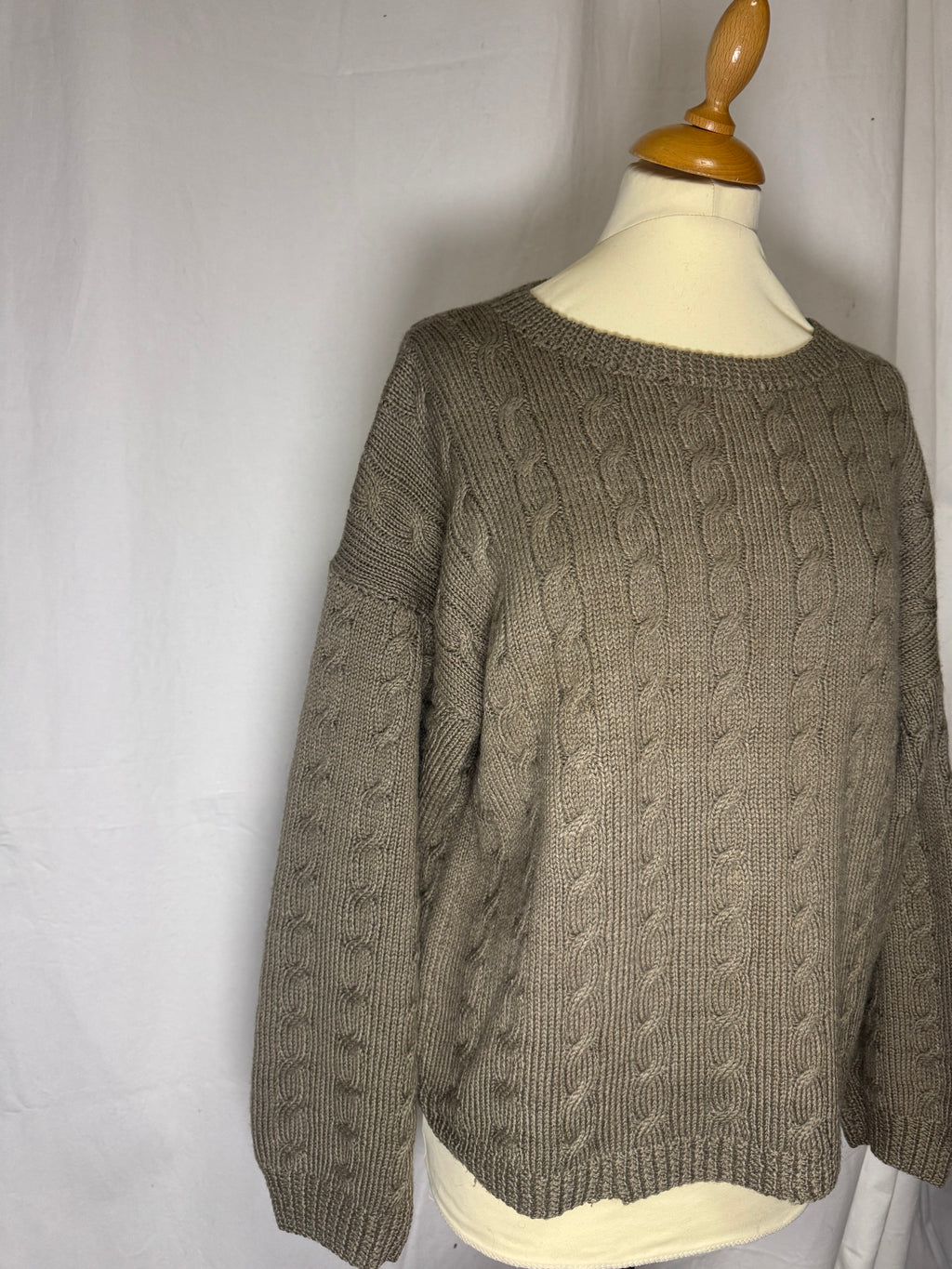 Pull torsade kaki
