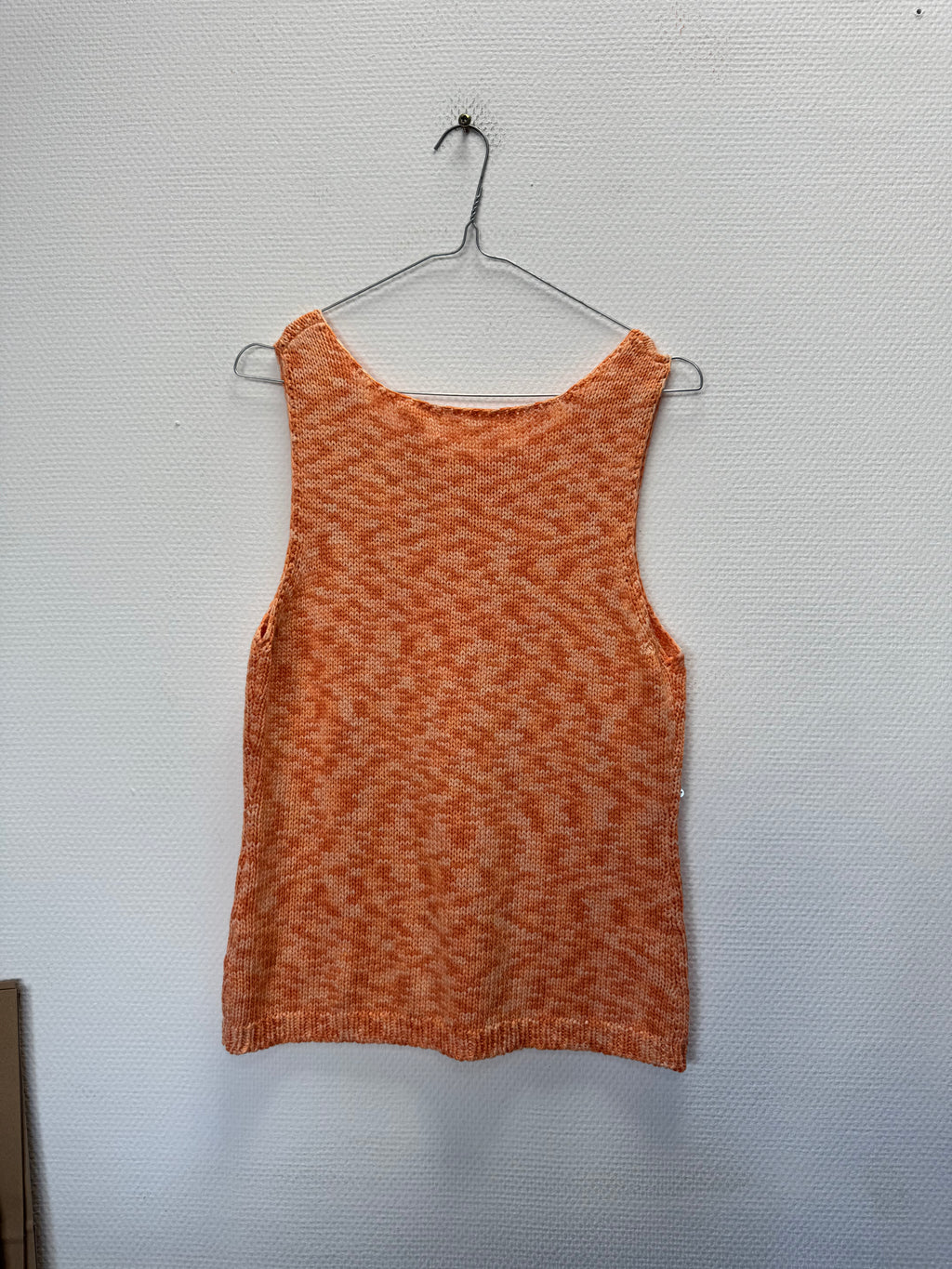 Pull orange