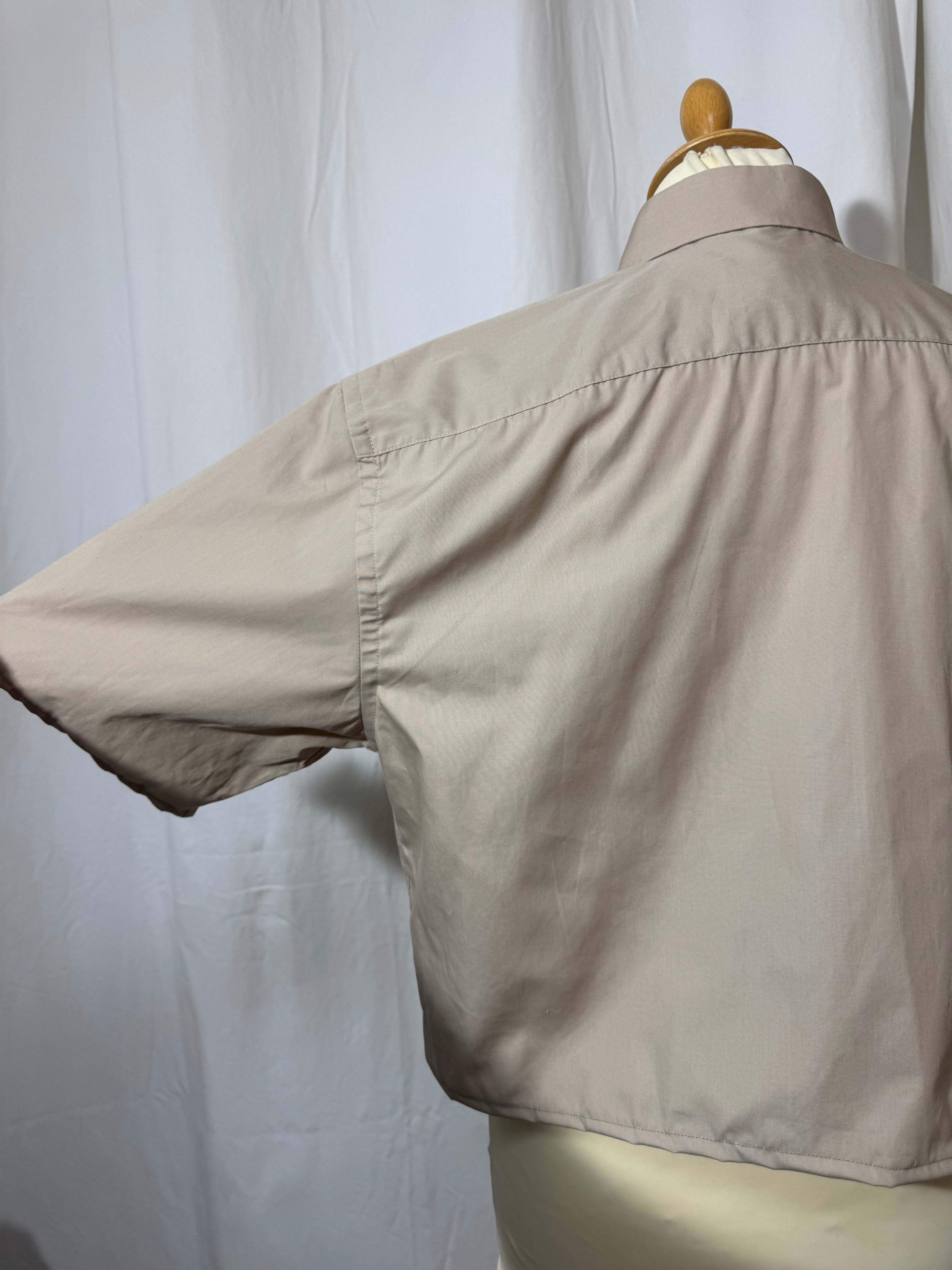 Chemise courte beige